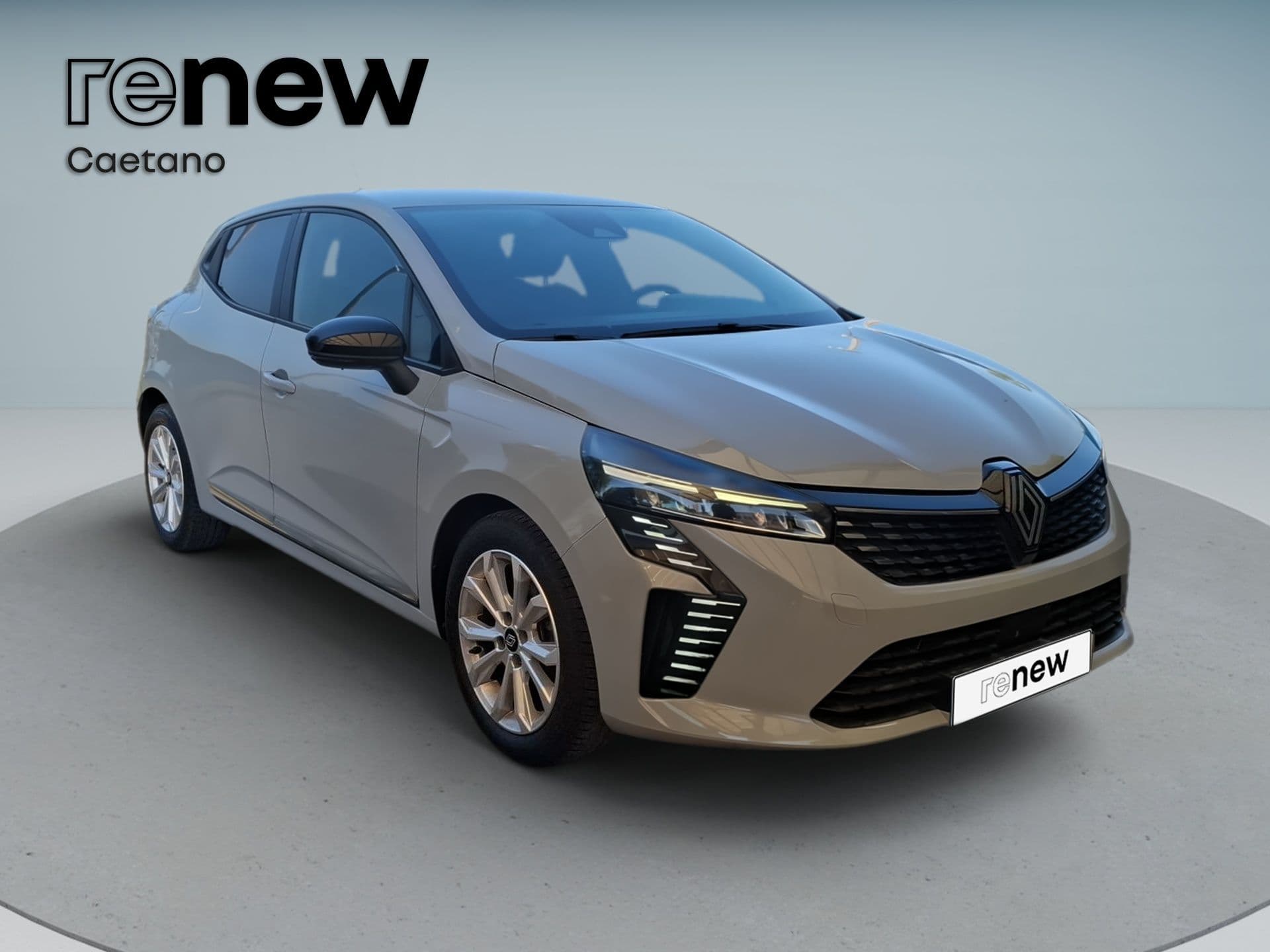 Renault Clio - 10