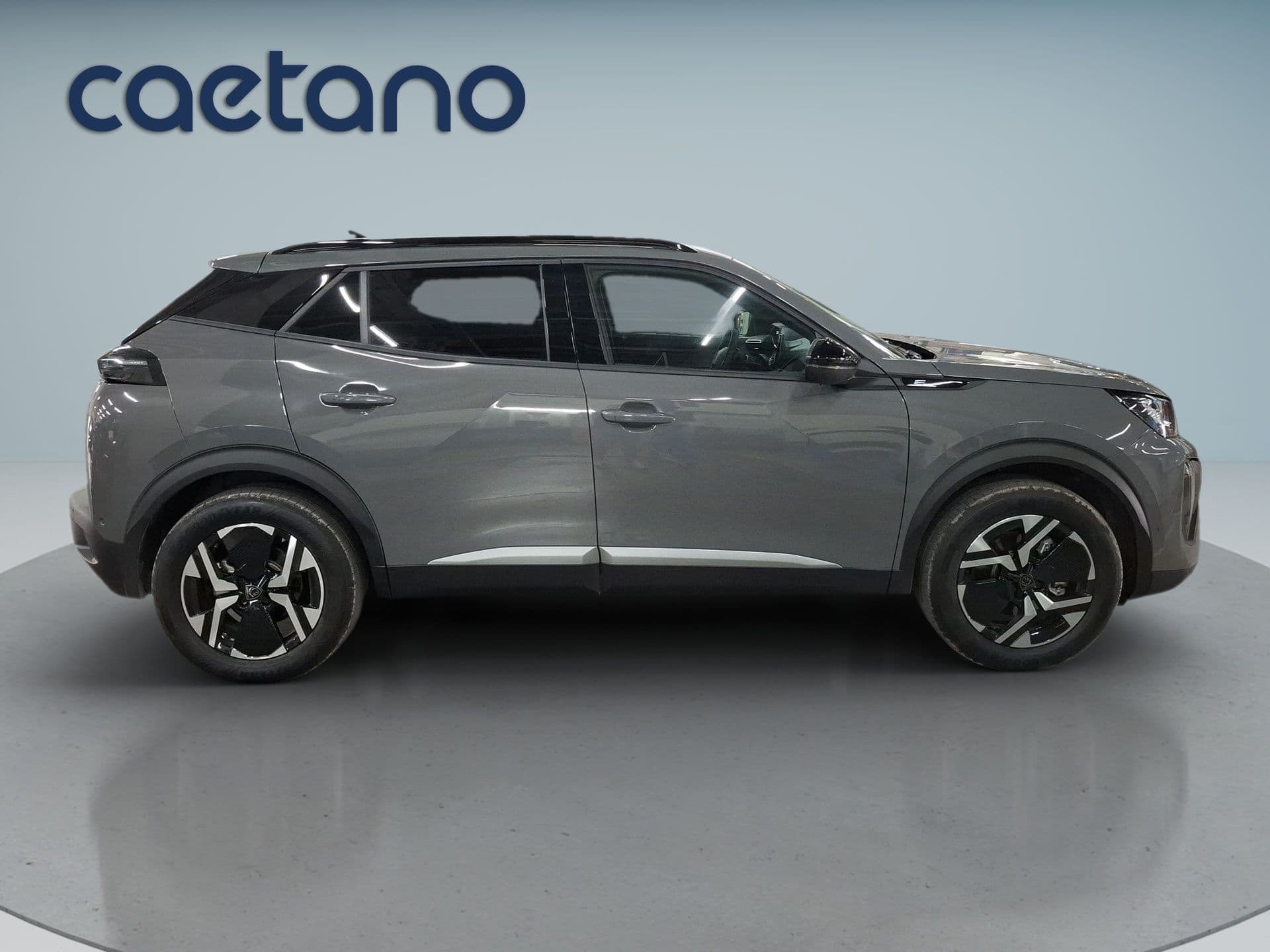 Peugeot E-2008 - 9