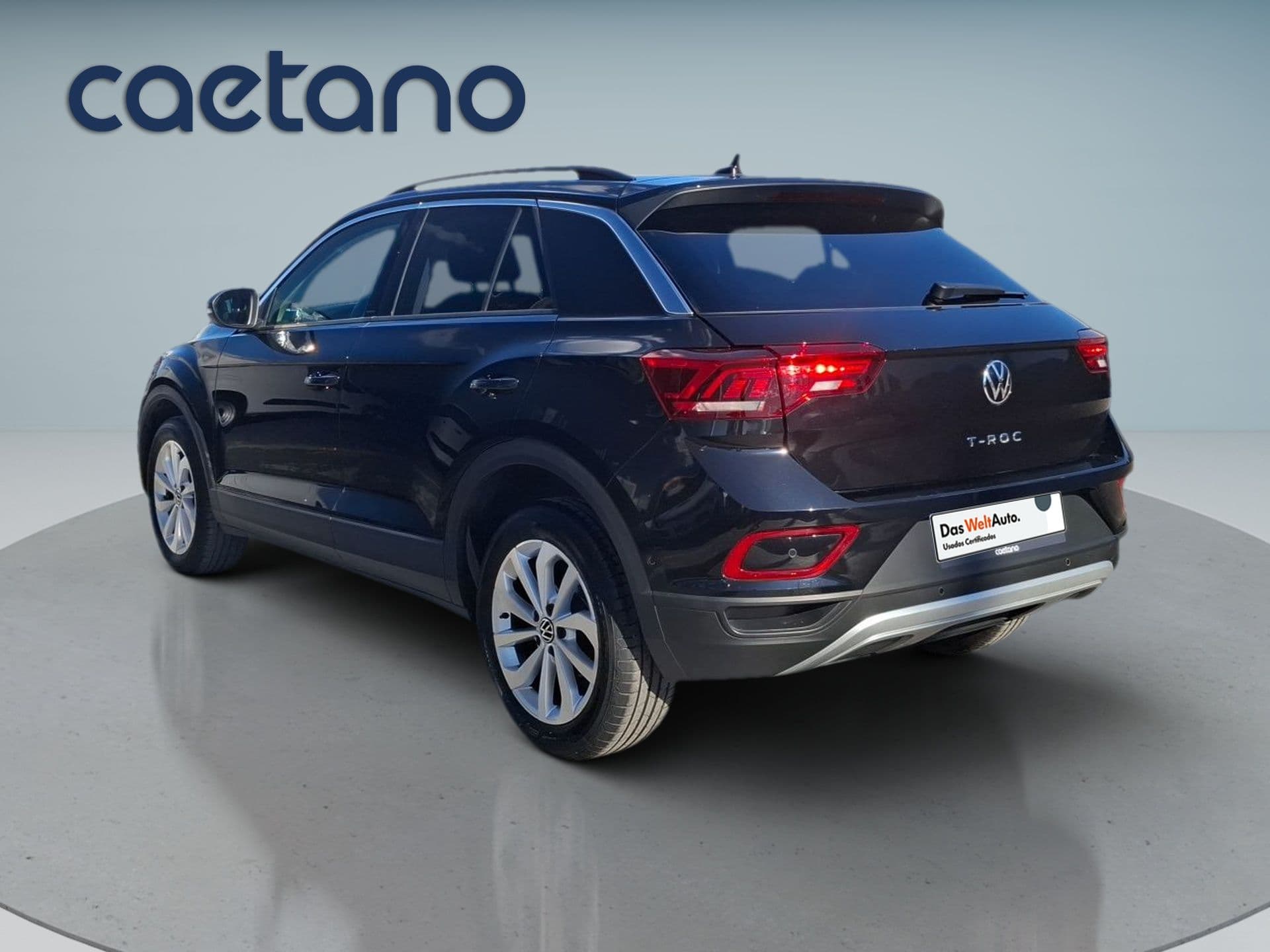 Volkswagen T-Roc - 4