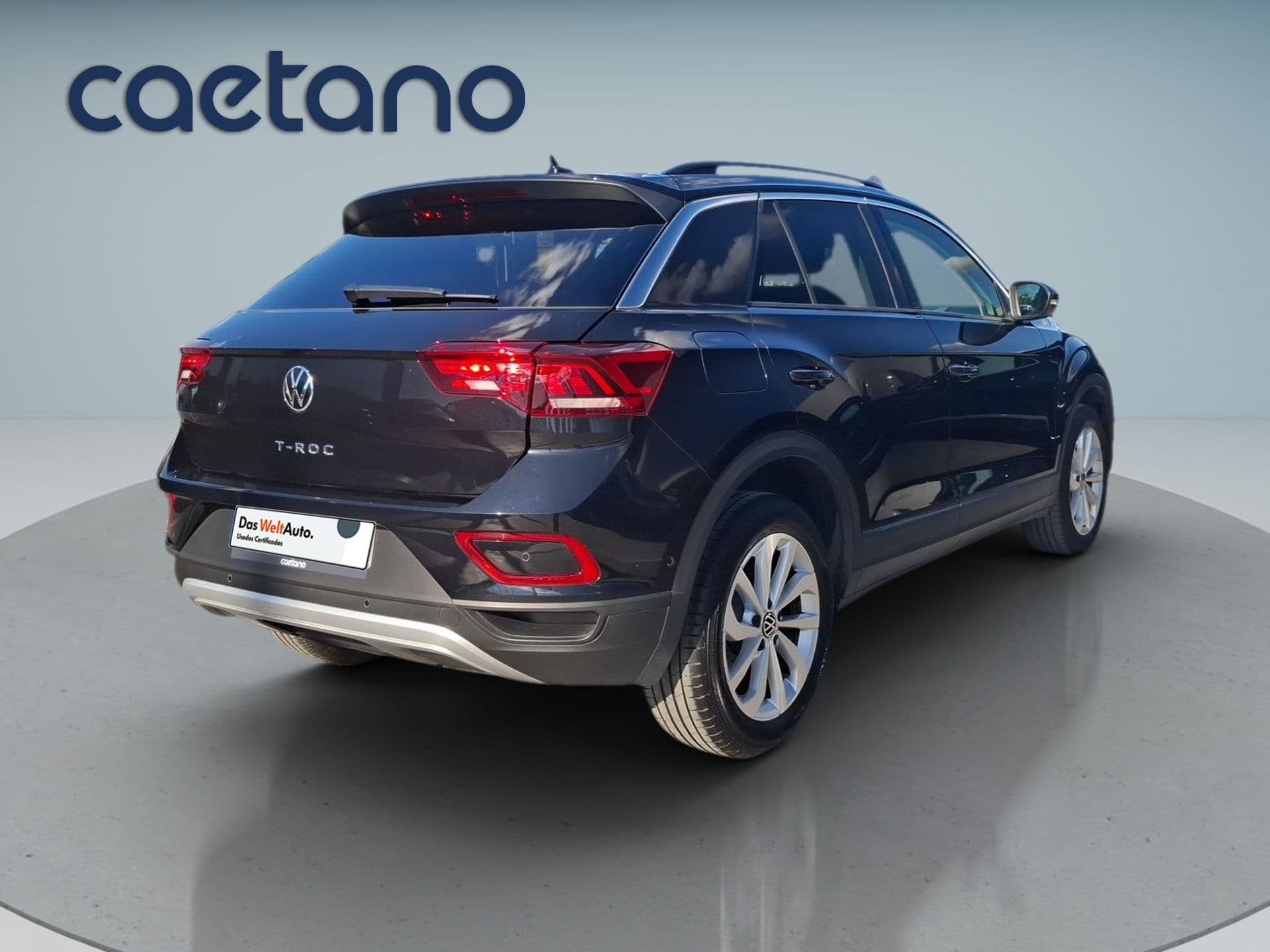 Volkswagen T-Roc - 8