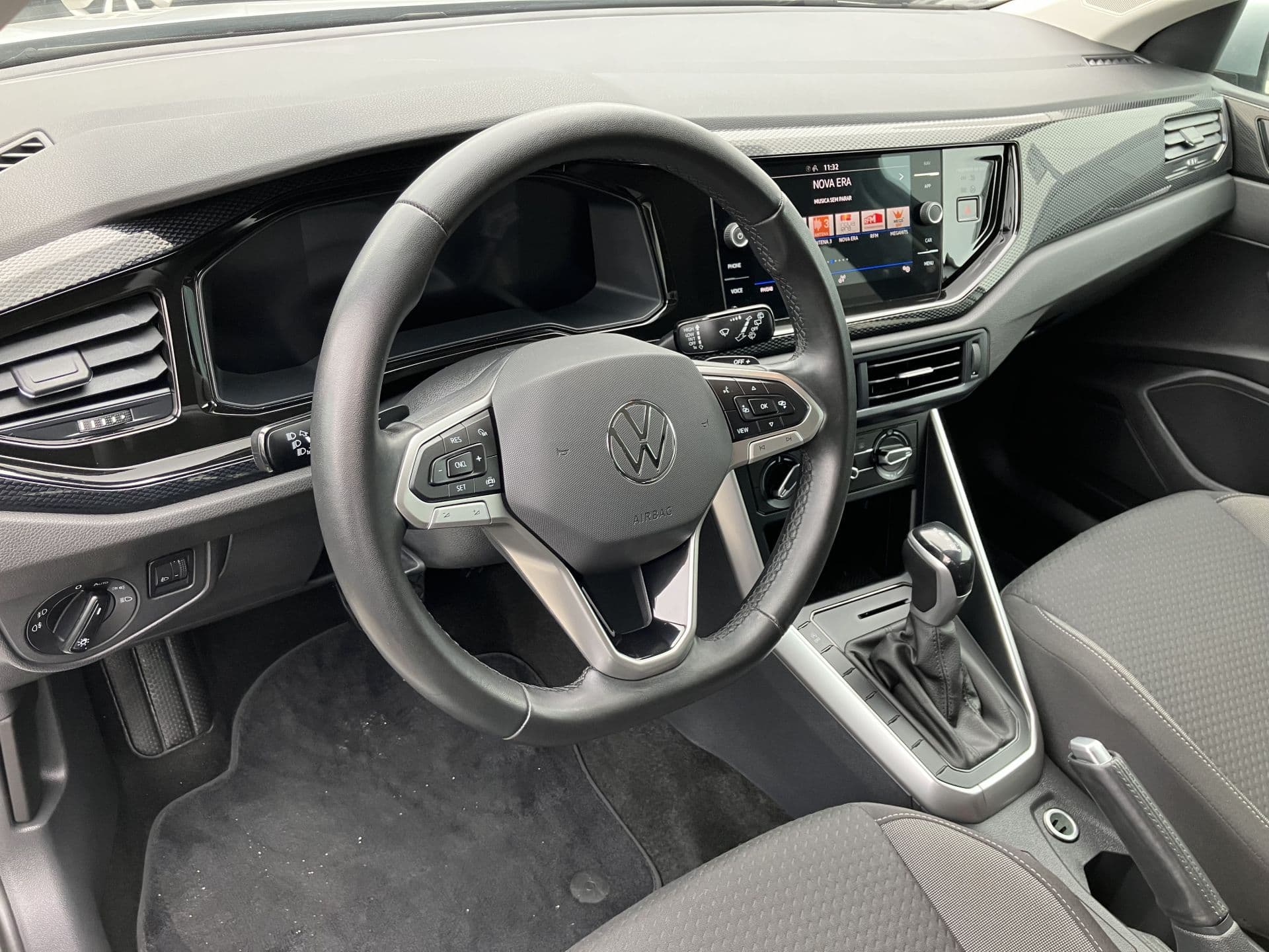 Volkswagen Polo - 12