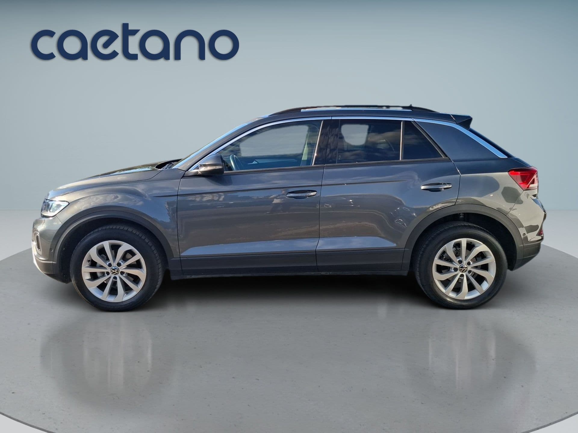 Volkswagen T-Roc - 2