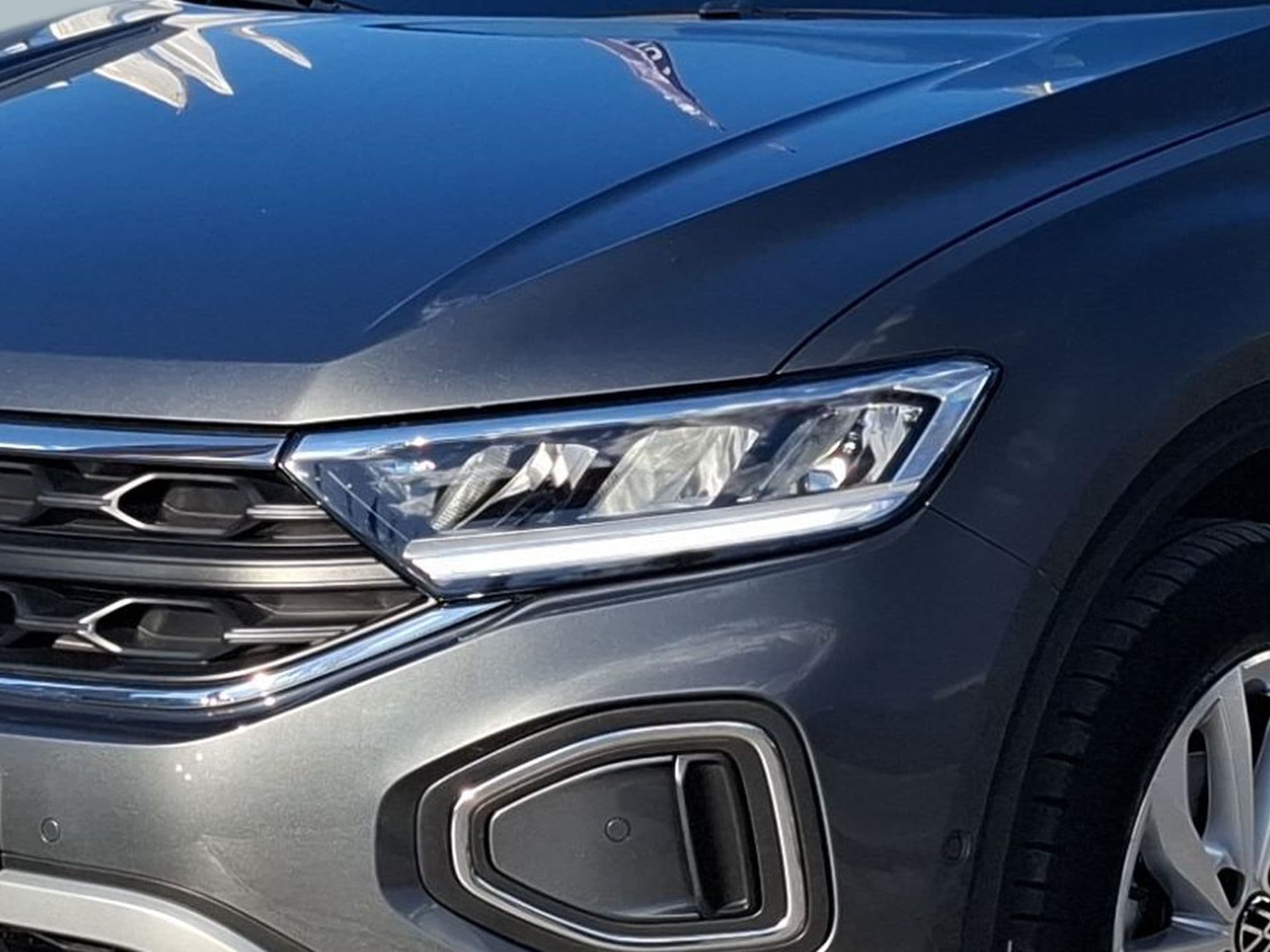 Volkswagen T-Roc - 4