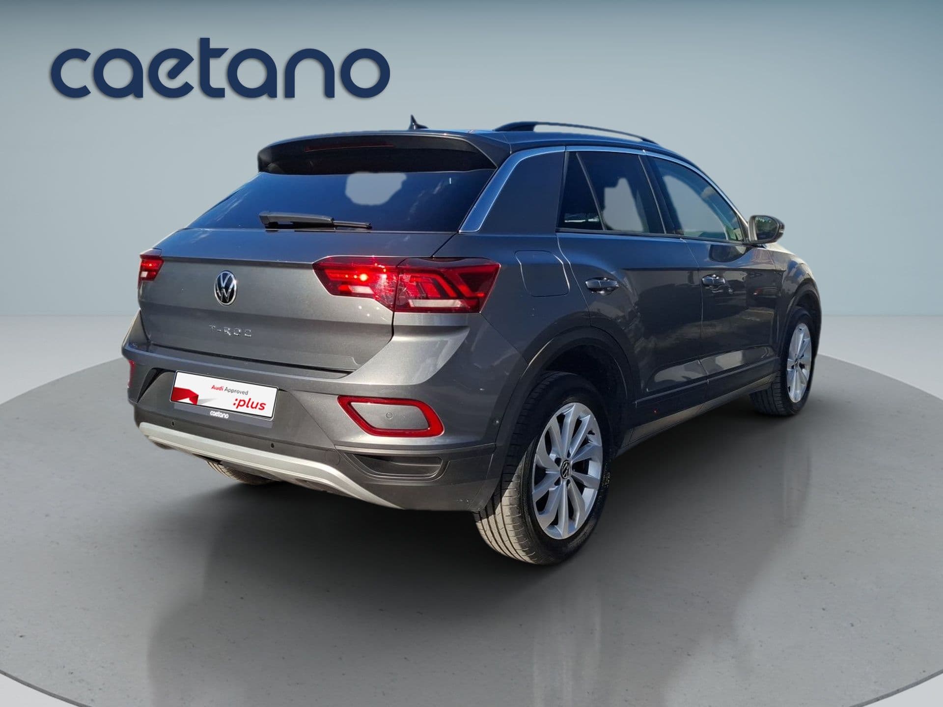 Volkswagen T-Roc - 8