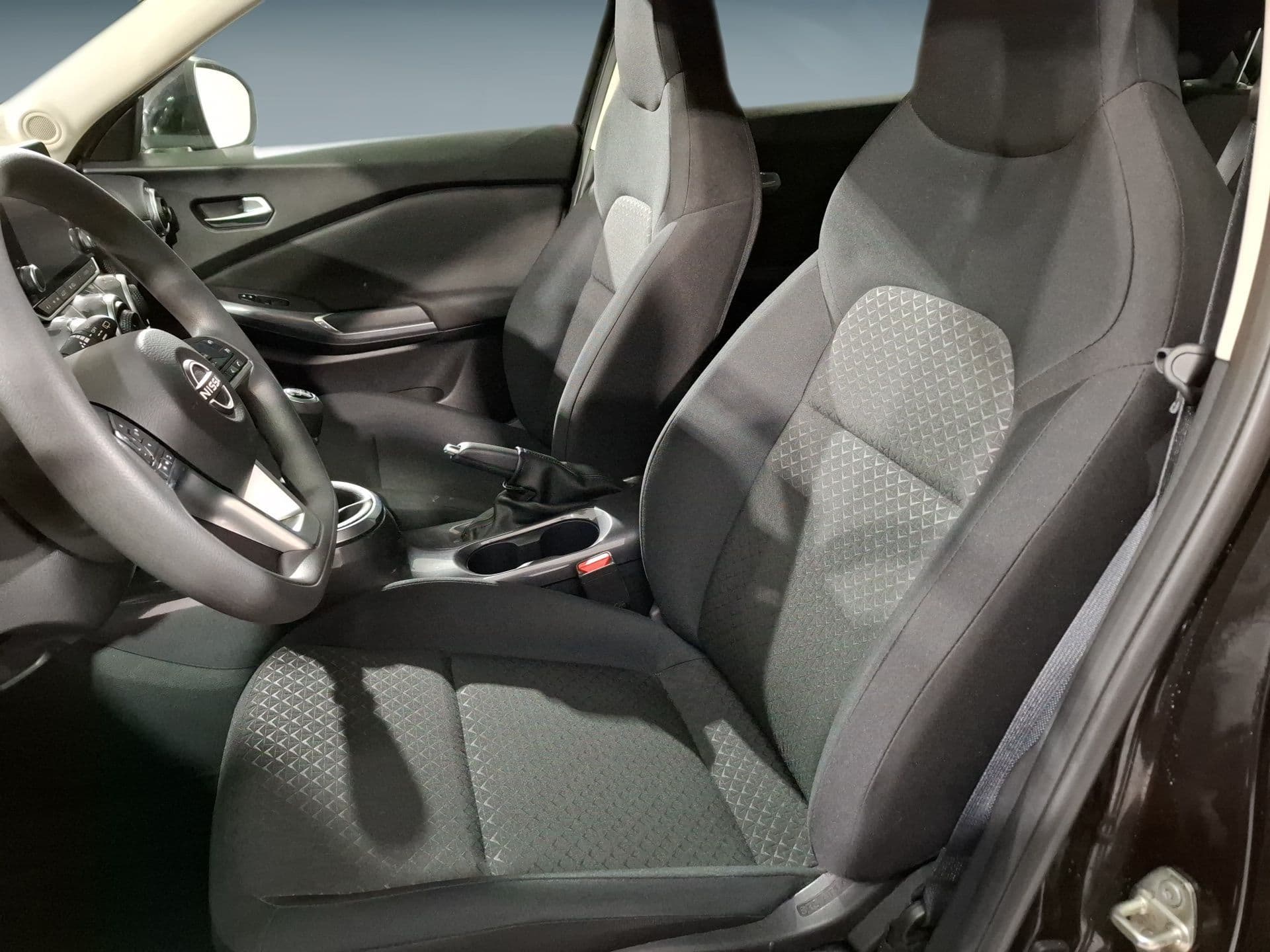Nissan JUKE - 10