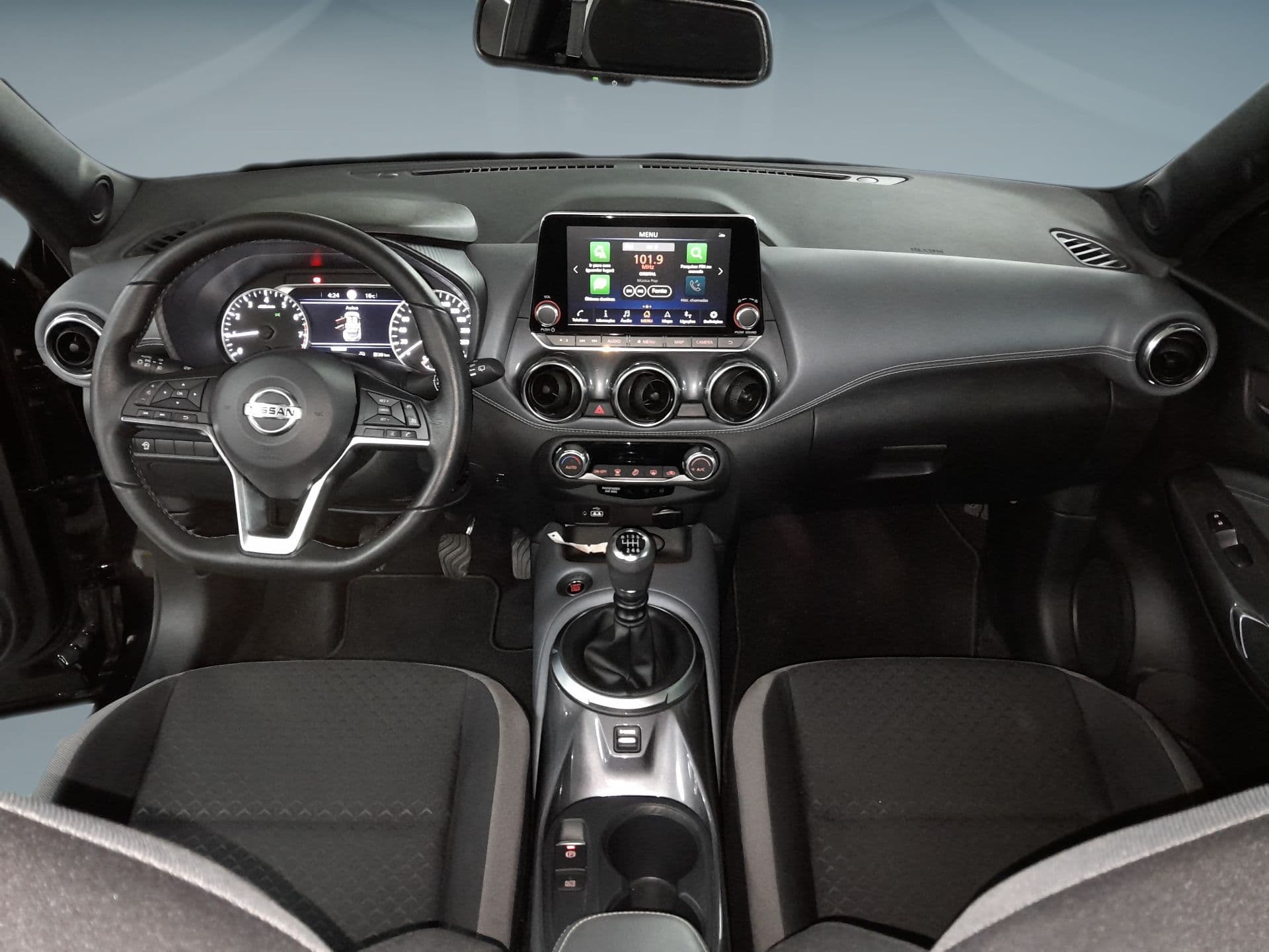 Nissan JUKE - 10