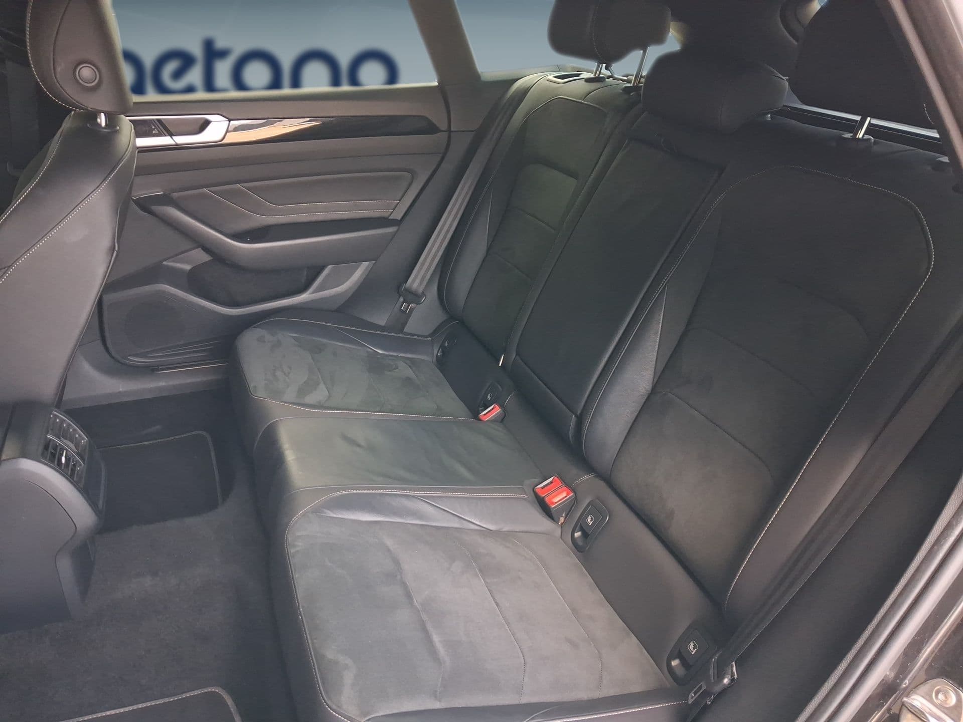 Volkswagen Arteon - 9