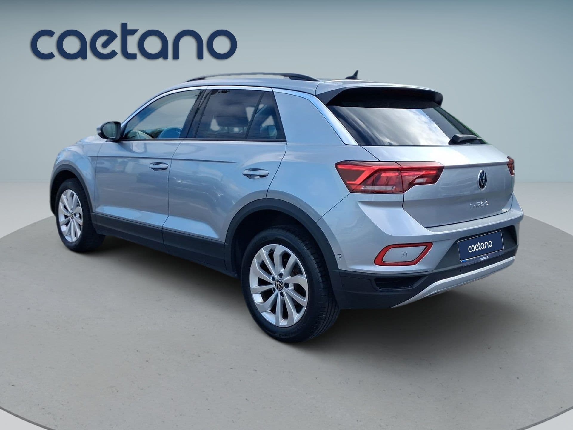 Volkswagen T-Roc - 4