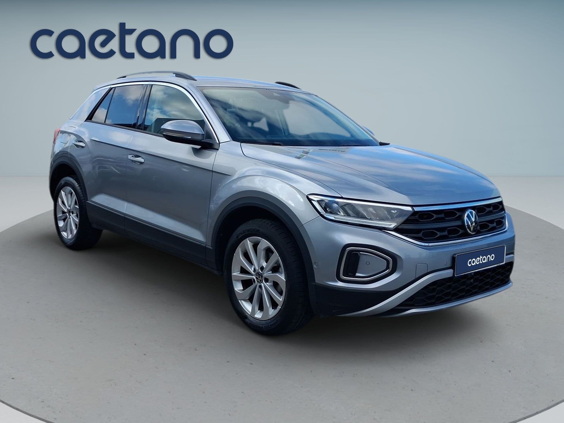 Volkswagen T-Roc - 7