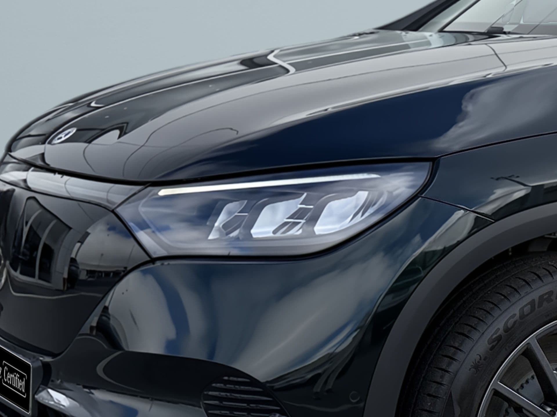 Mercedes-Benz EQE SUV - 3
