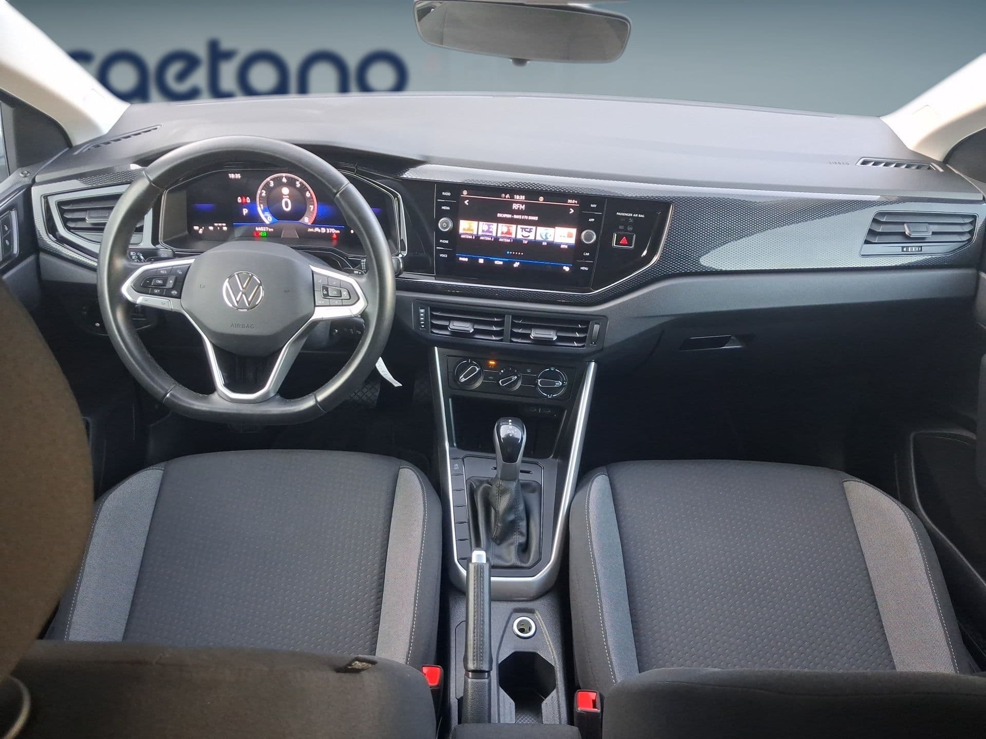 Volkswagen Polo - 8