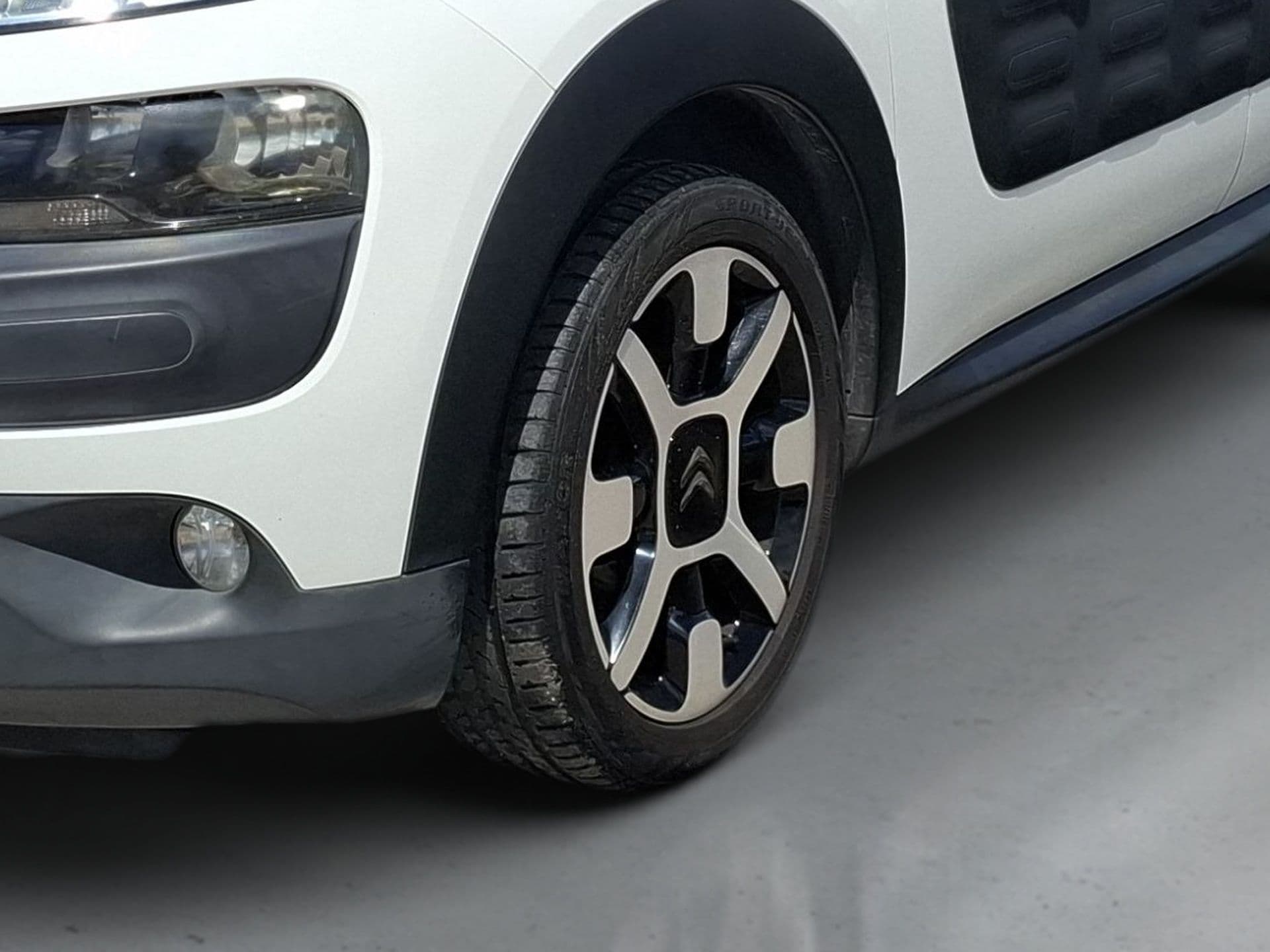 Citroën C4 Cactus - 4
