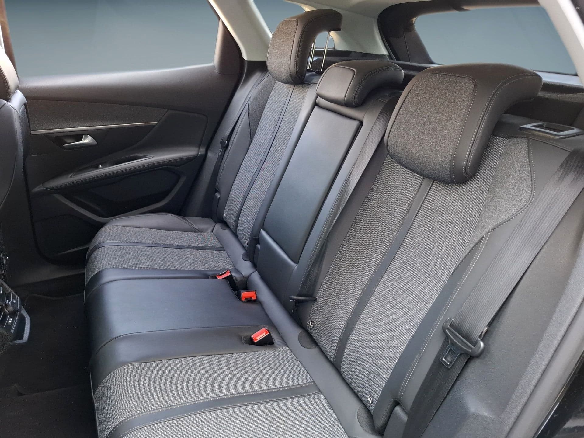 Peugeot 3008 - 10