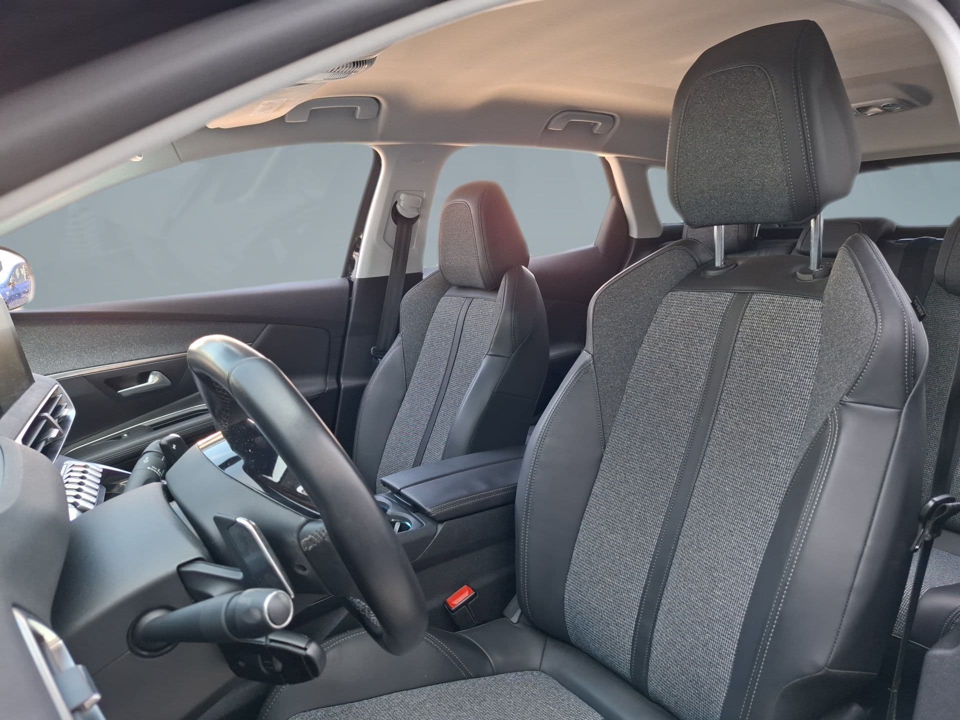 Peugeot 3008 - 12