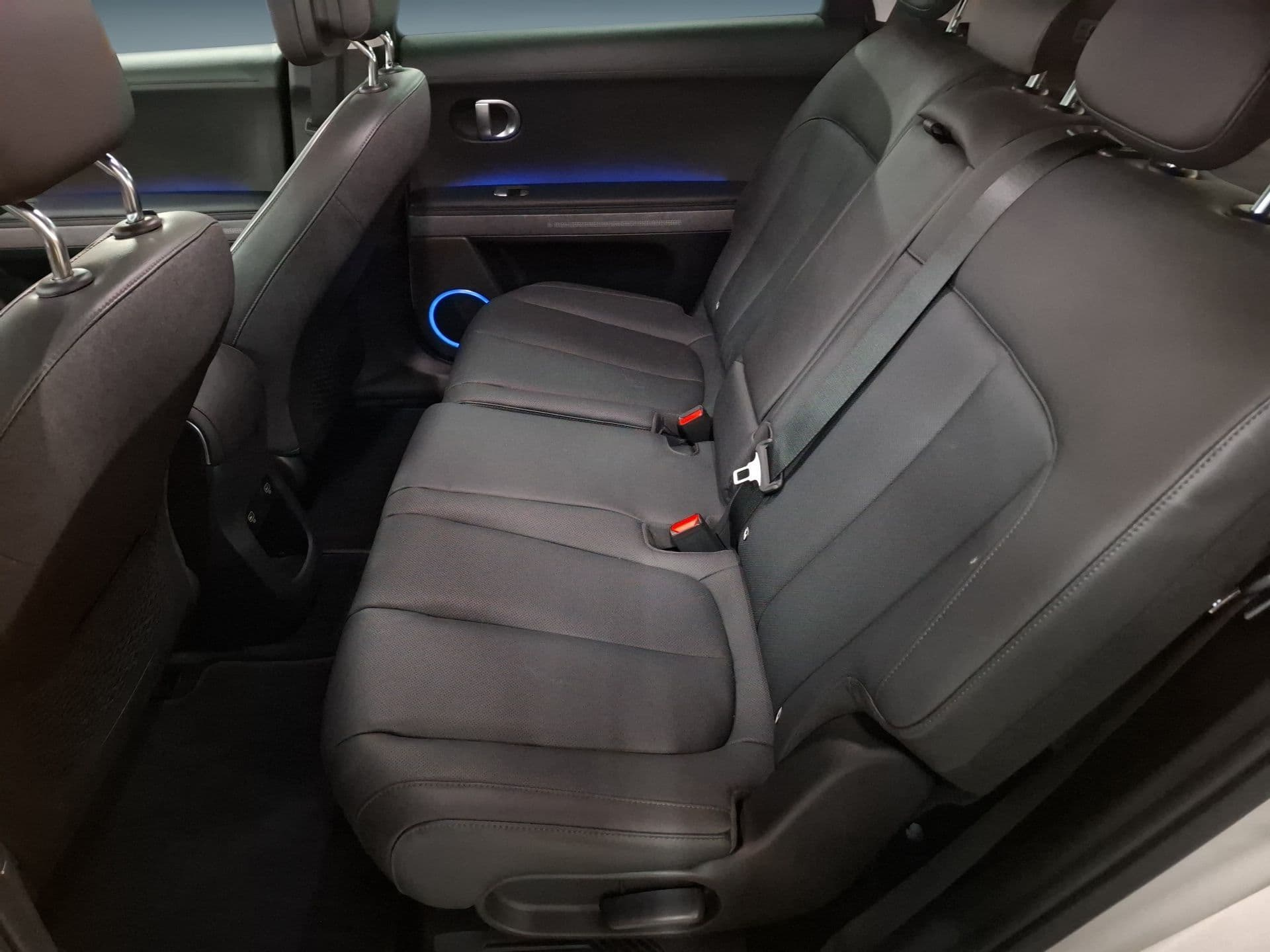 Hyundai IONIQ 5 - 10