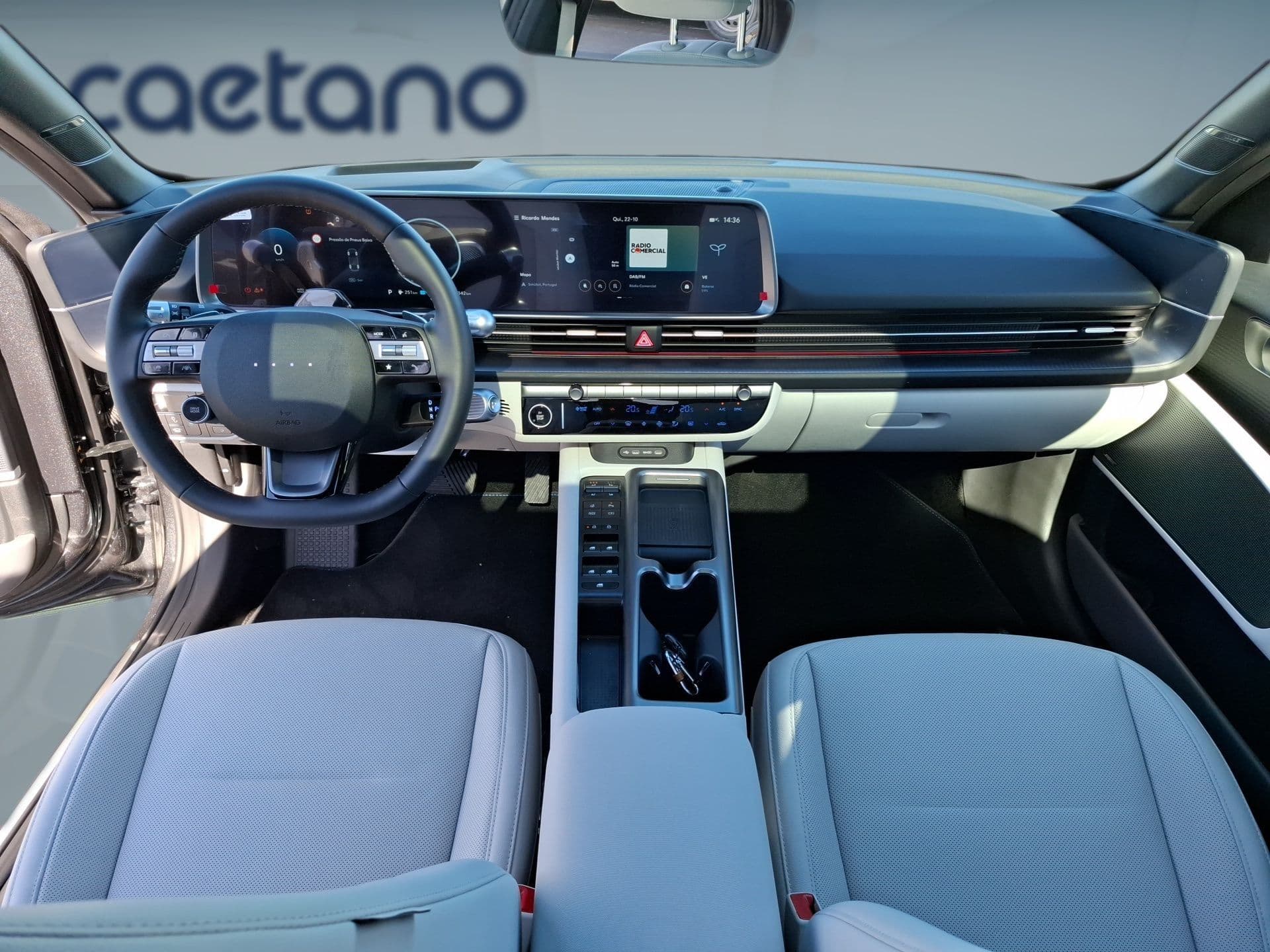 Hyundai IONIQ 6 - 12