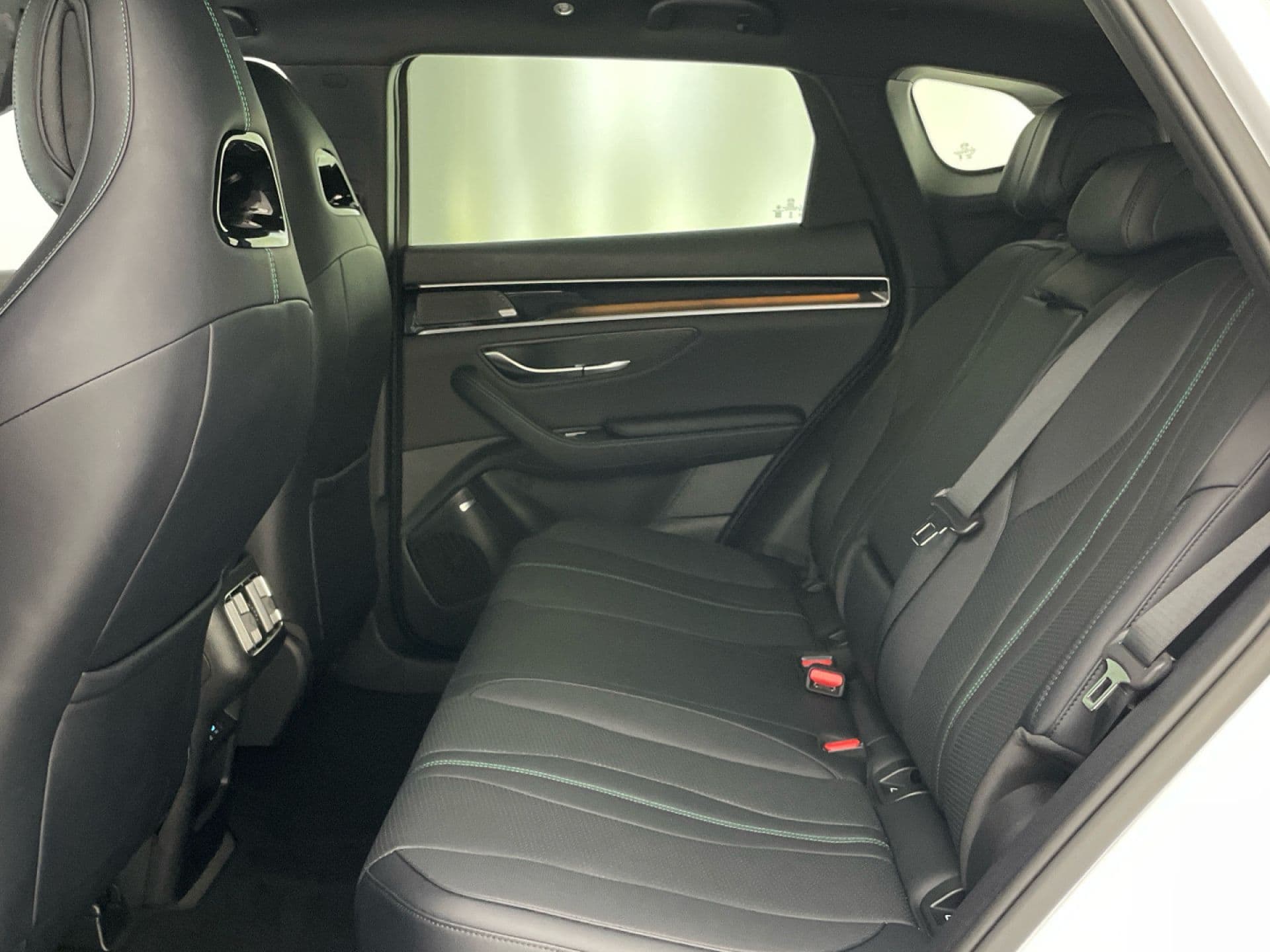 BYD SEAL U DM-I - 11