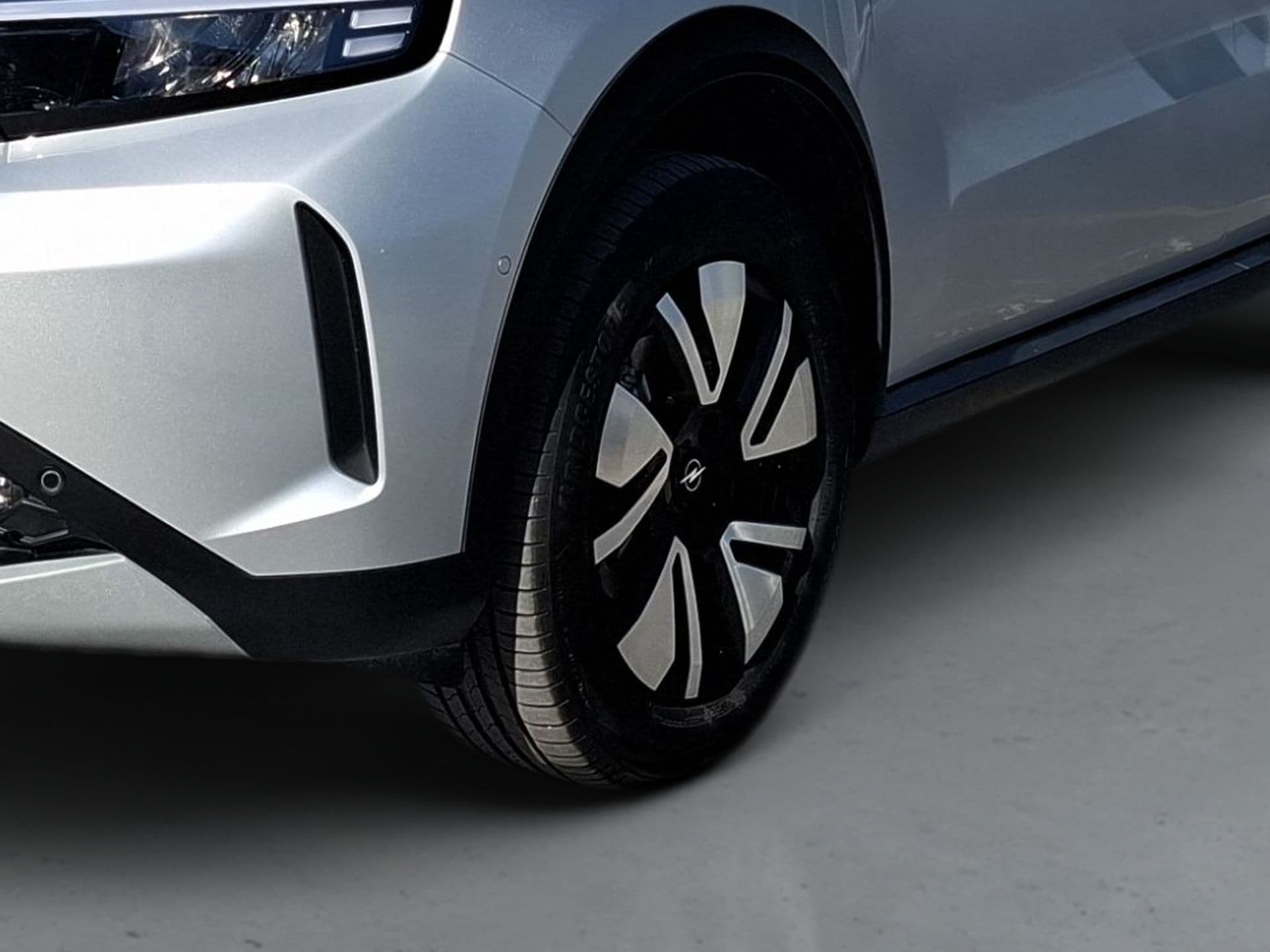Opel Frontera - 2
