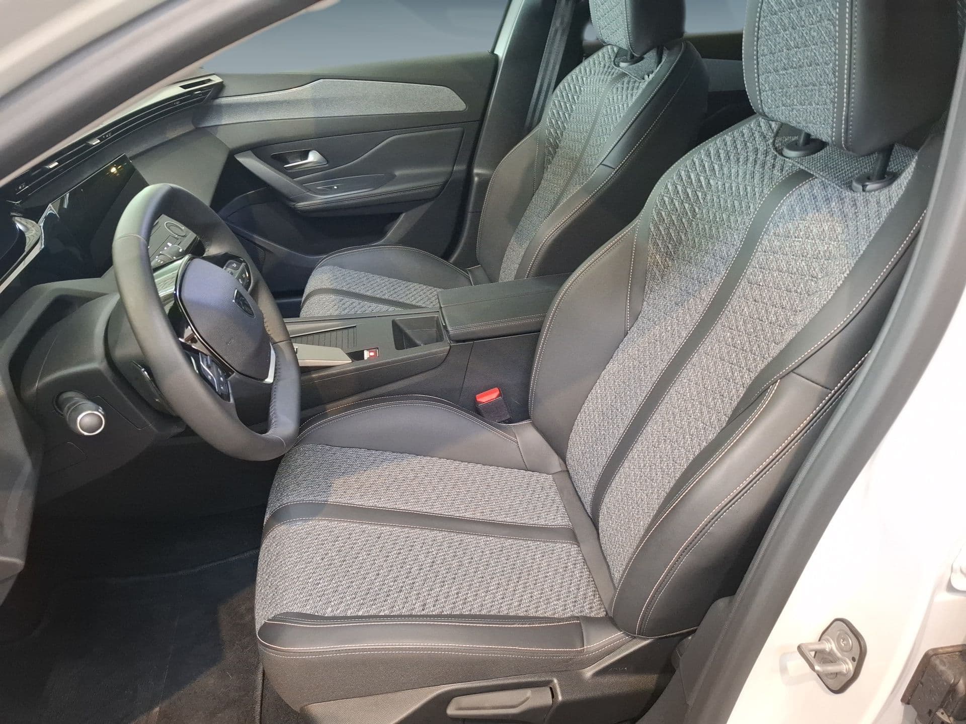 Peugeot 308 SW - 10