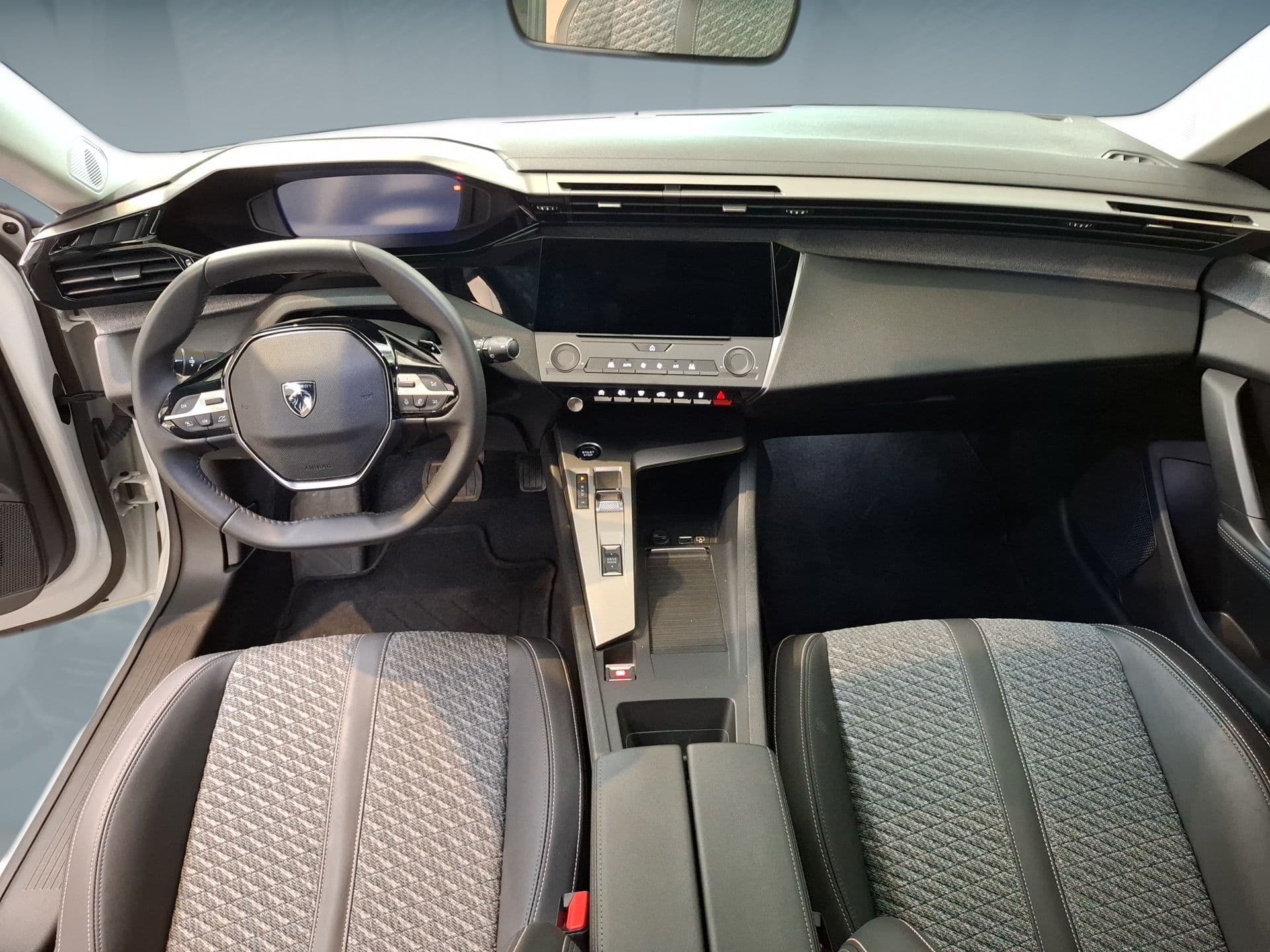 Peugeot 308 SW - 11