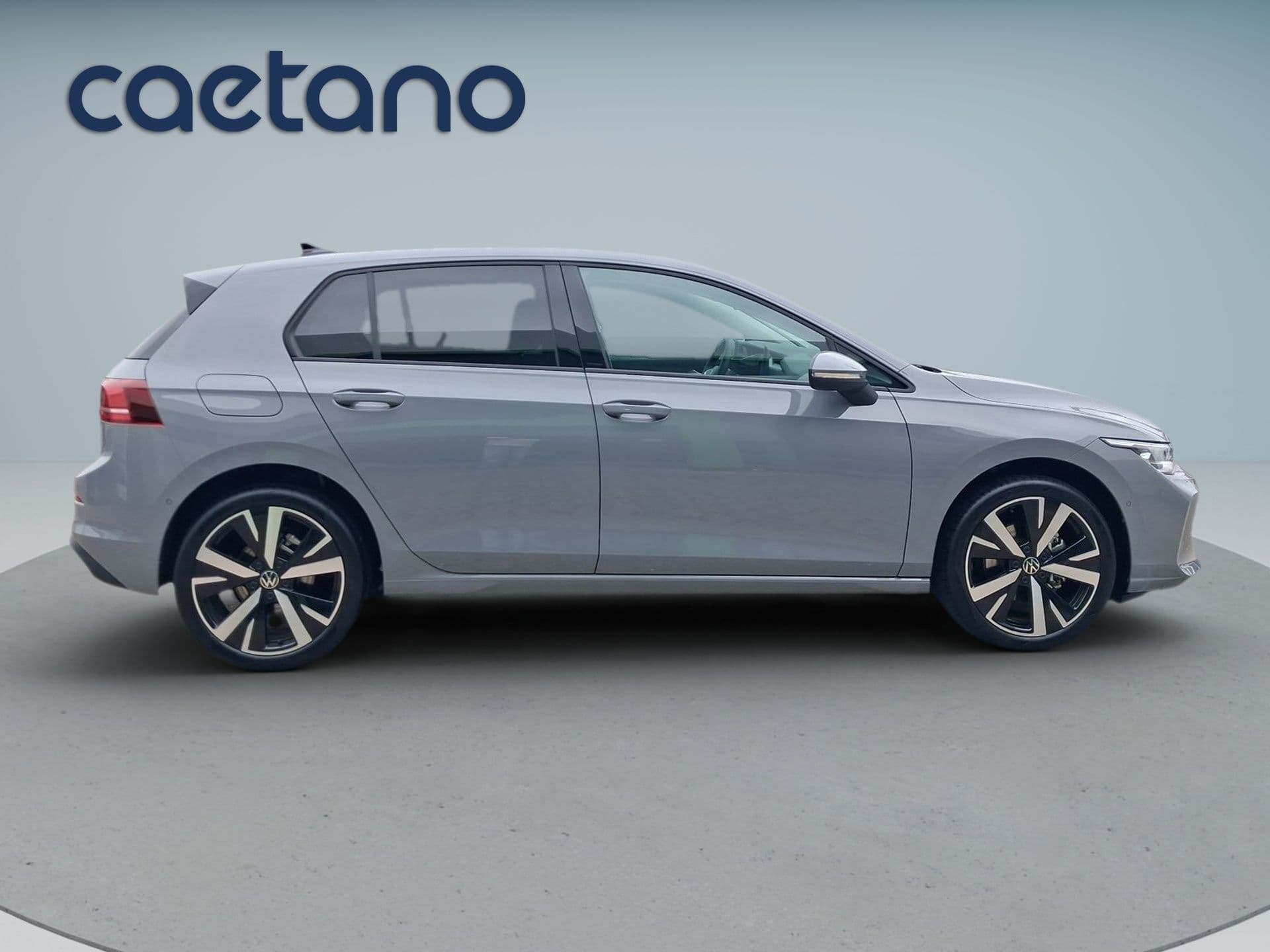 Volkswagen Golf - 5
