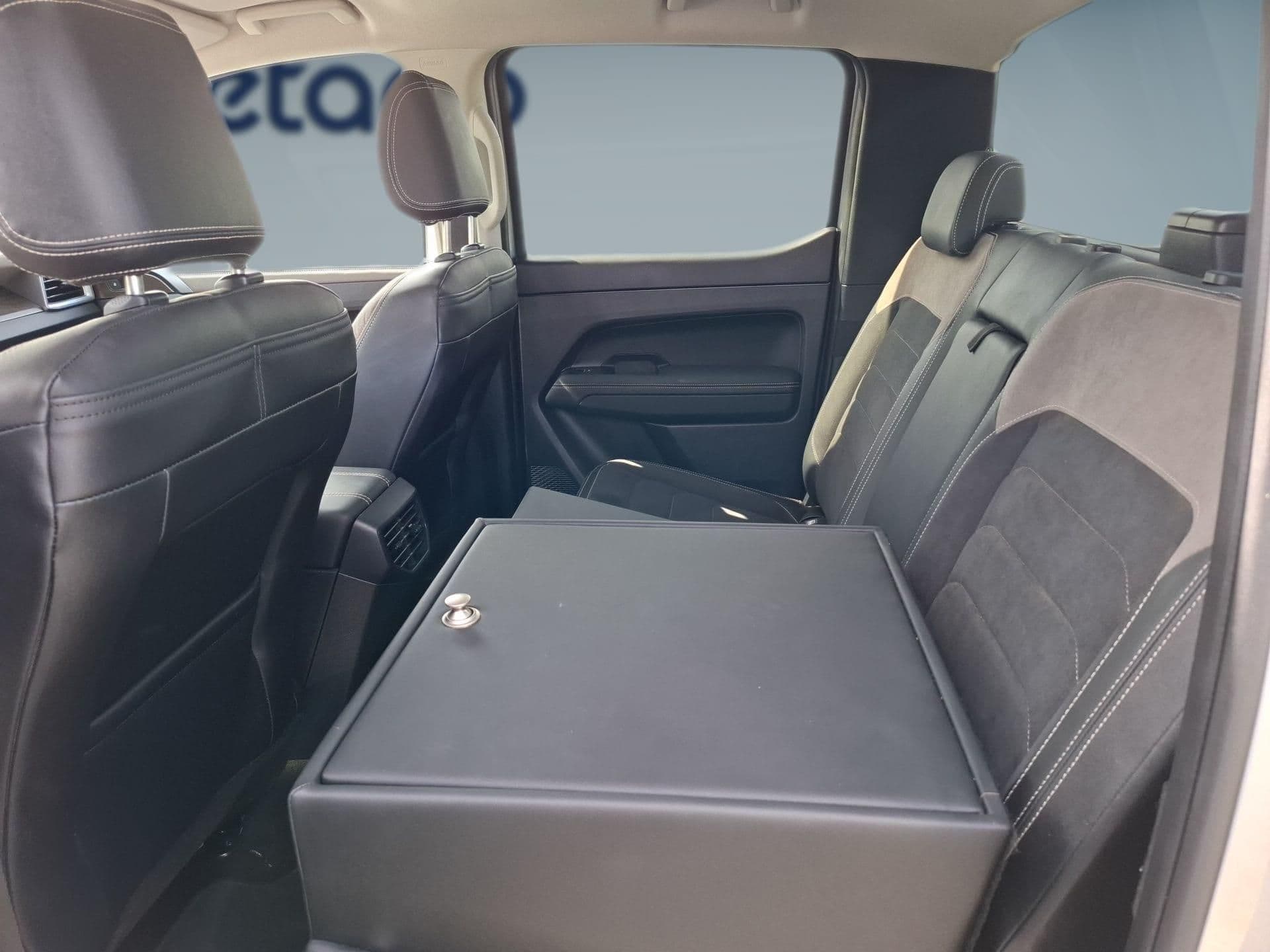 Volkswagen Amarok - 5