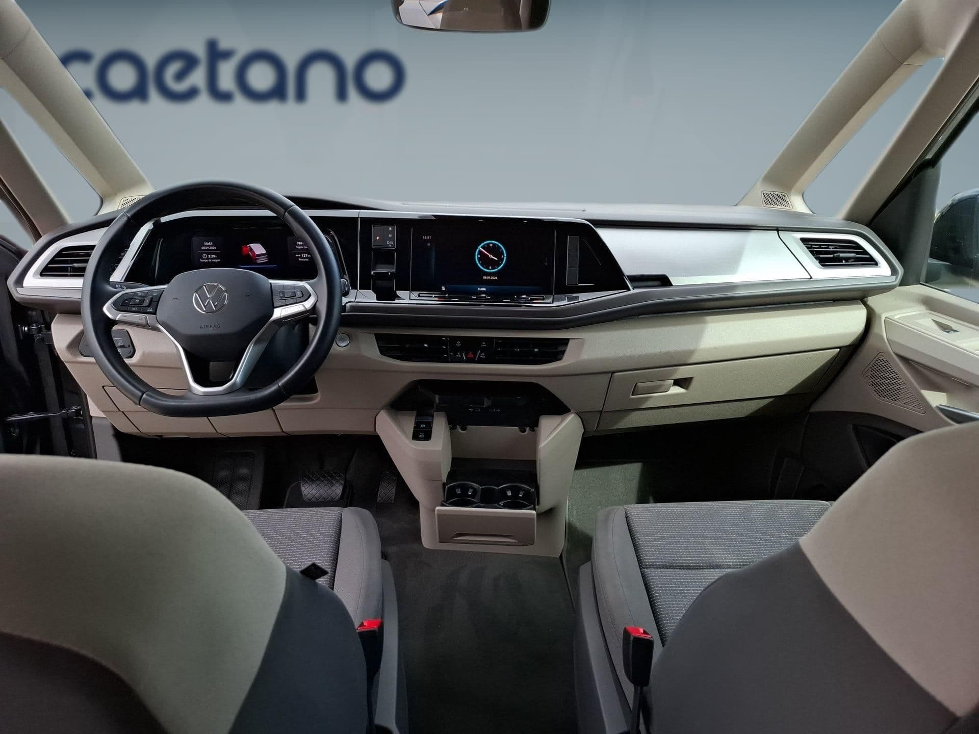 Volkswagen Multivan - 5