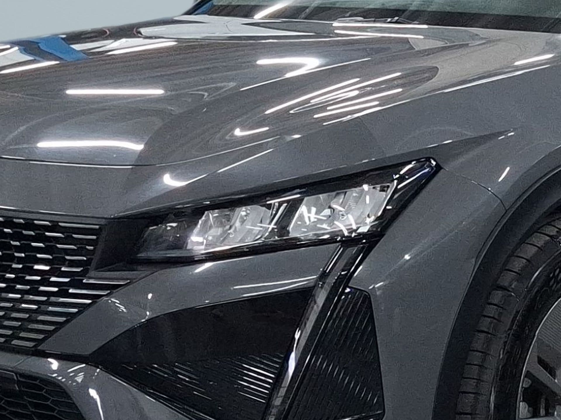 Peugeot 408 - 5