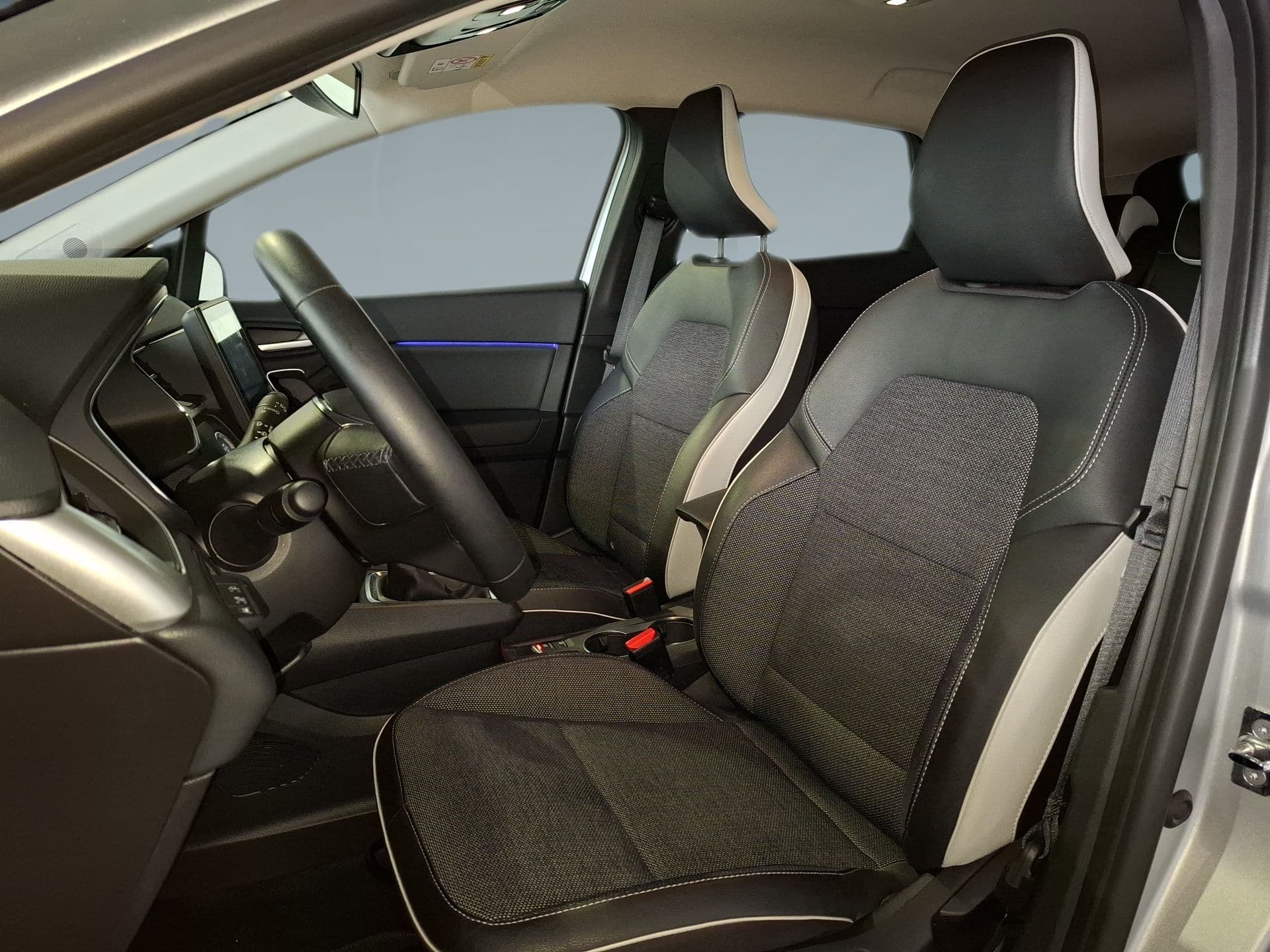 Renault Captur - 10