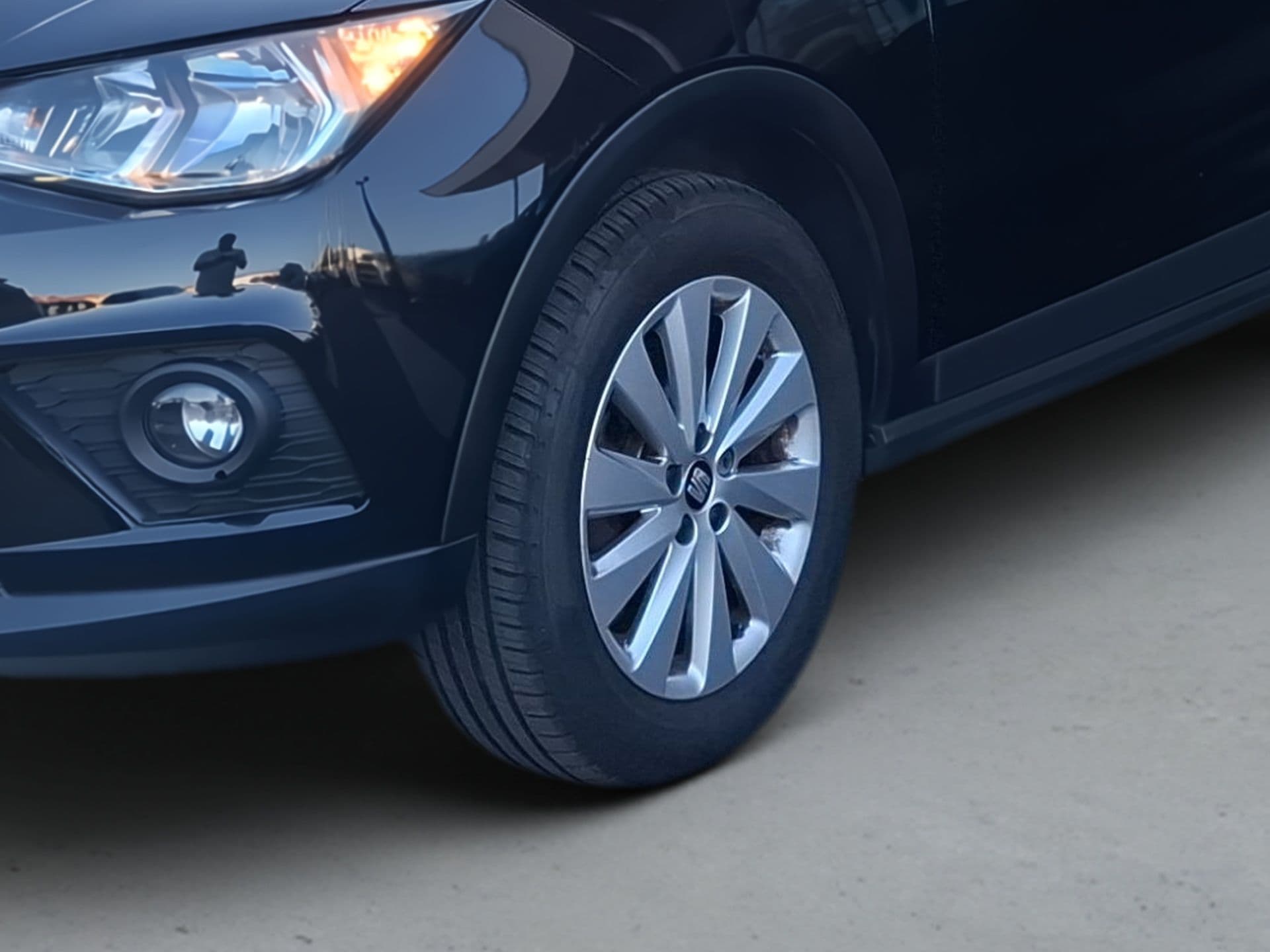 SEAT Arona - 2