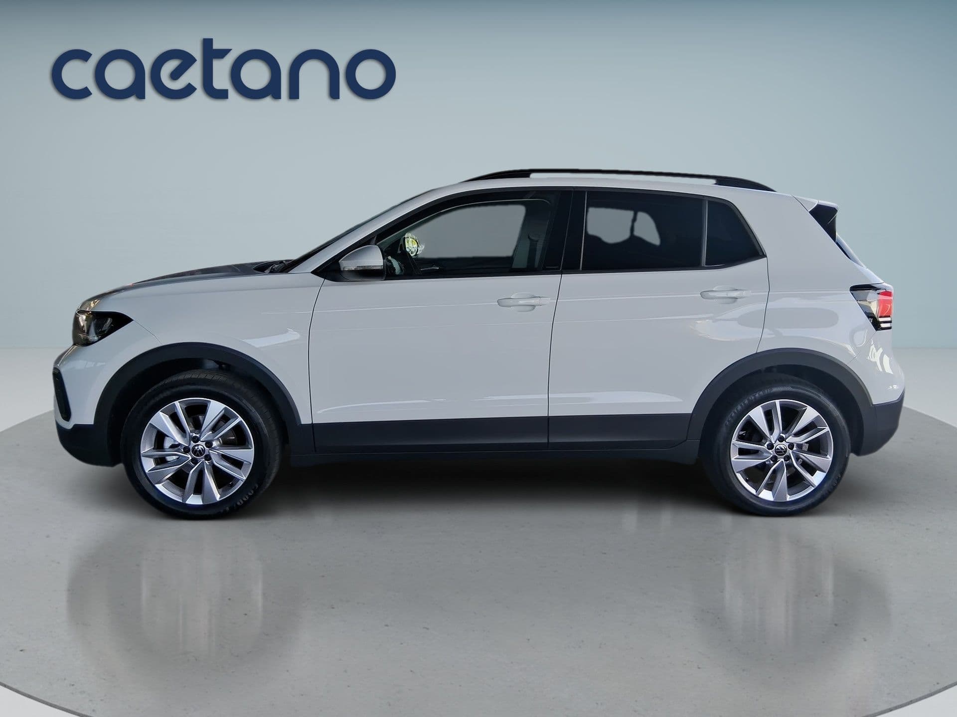 Volkswagen T-Cross - 5