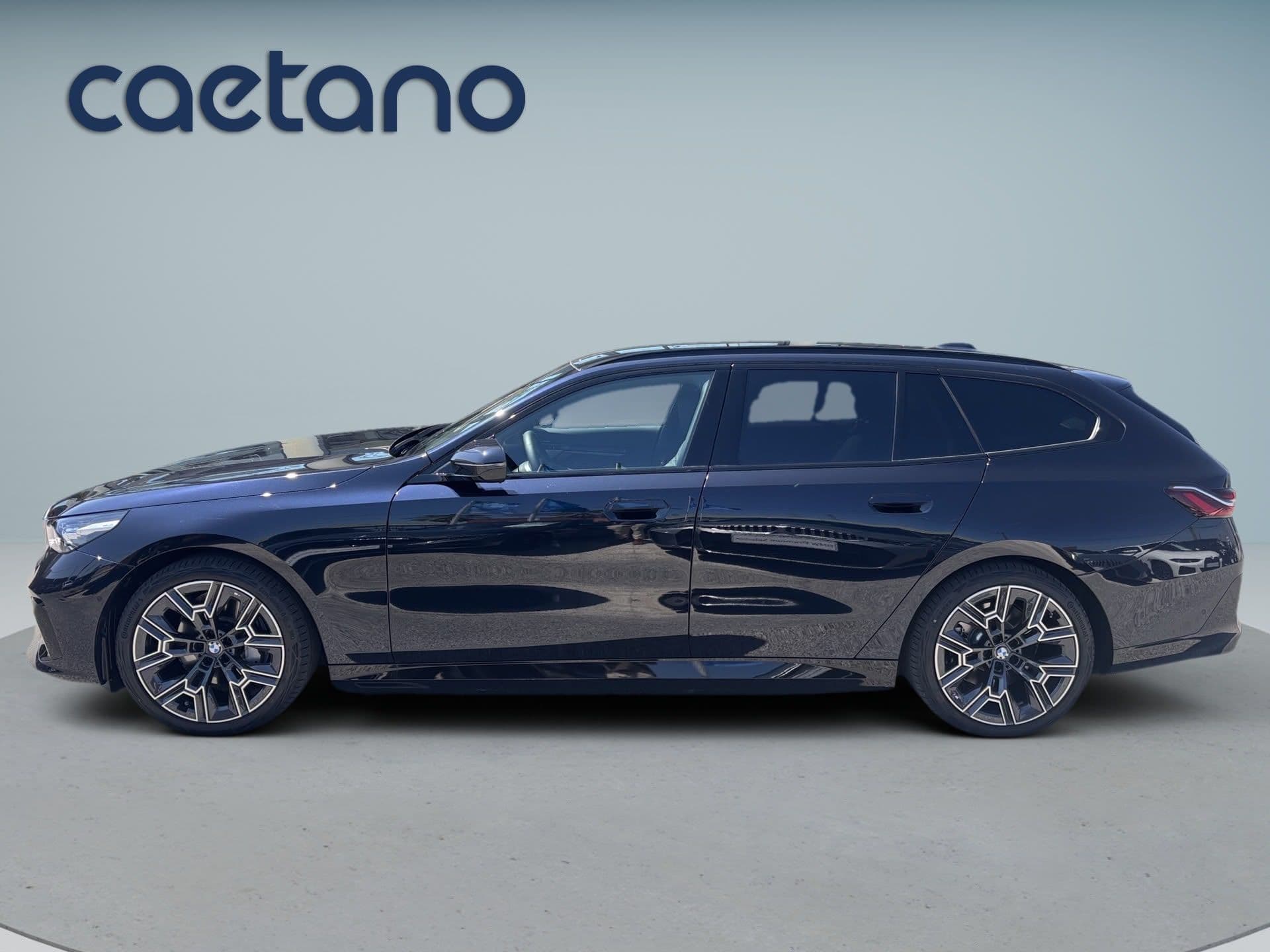 BMW i5 - 3