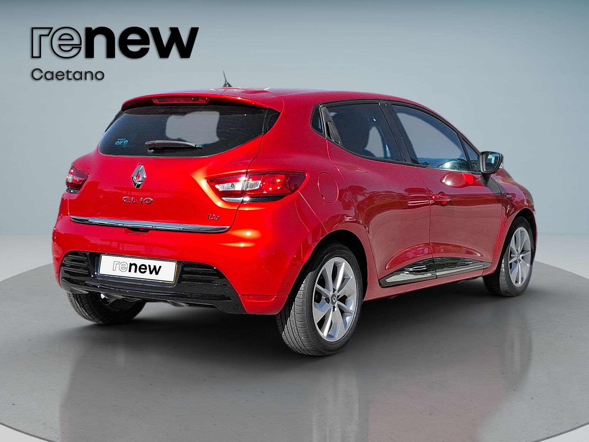 Renault Clio - 8