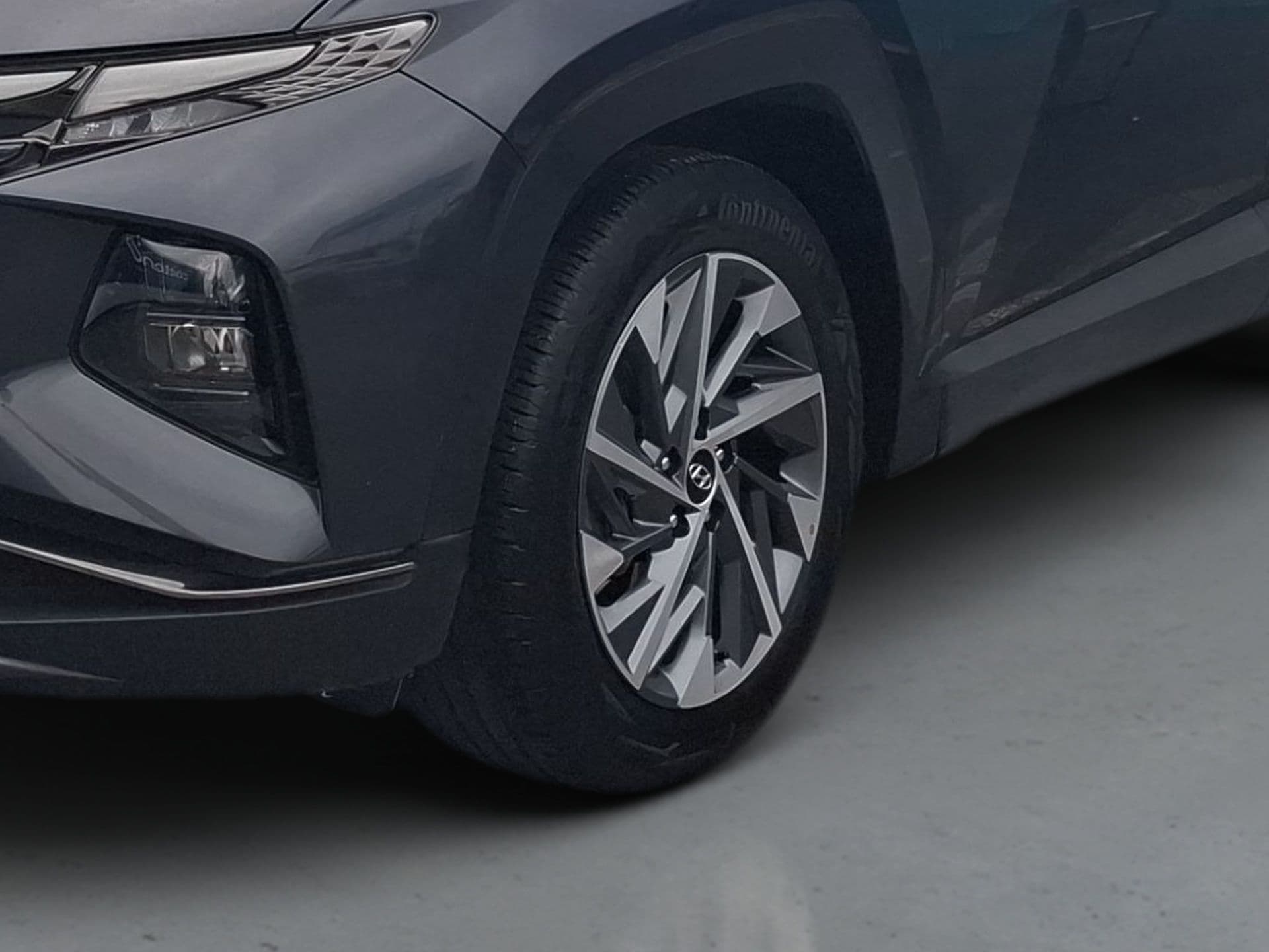Hyundai Tucson - 4