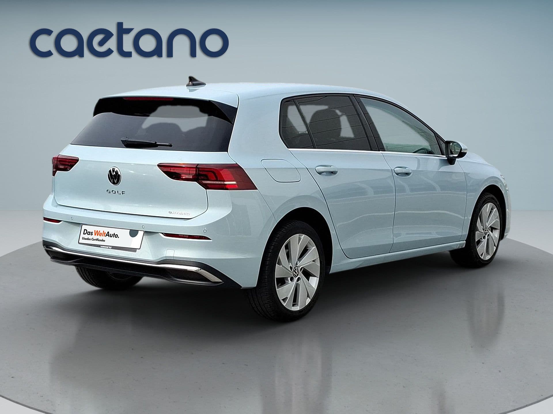 Volkswagen Golf - 8