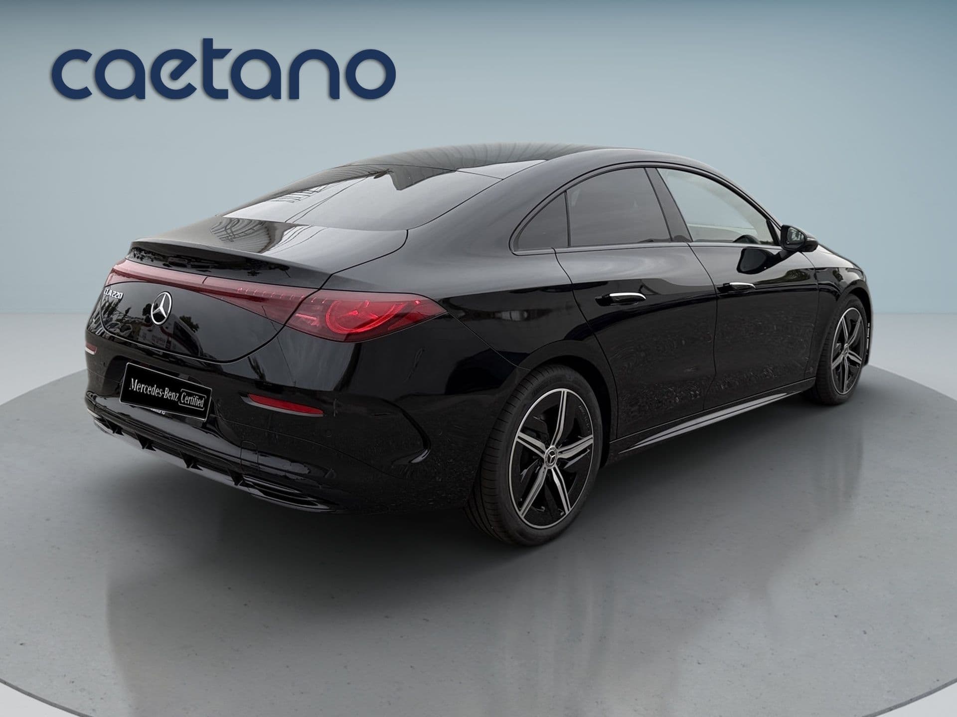 Mercedes-Benz CLA - 4