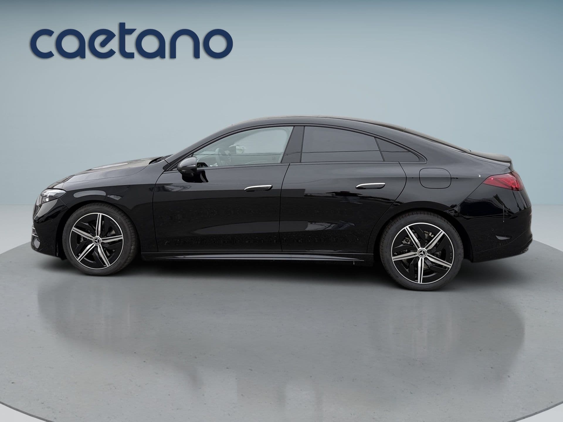 Mercedes-Benz CLA - 7