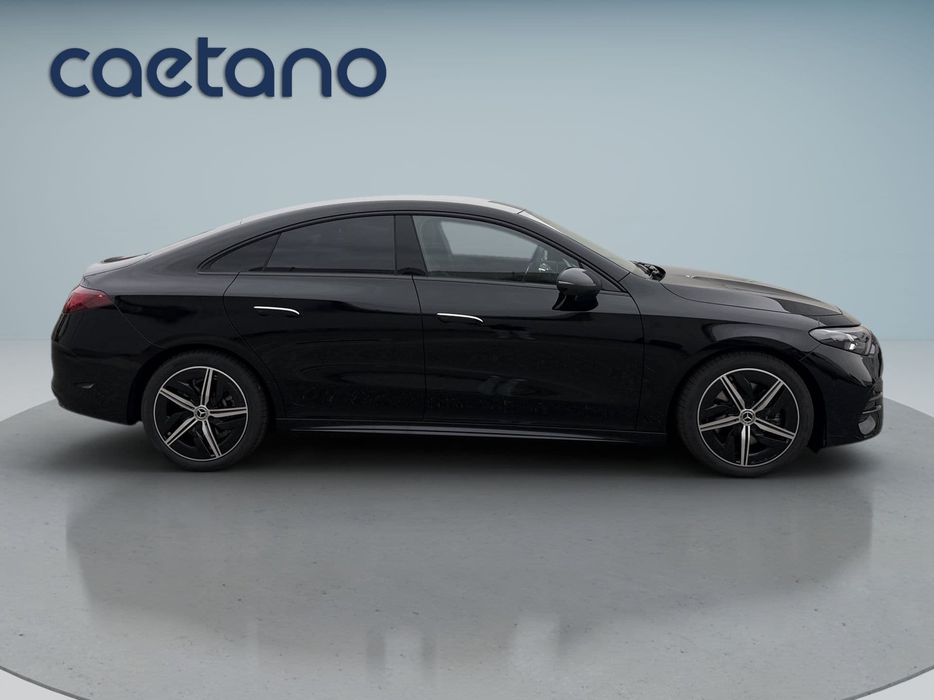 Mercedes-Benz CLA - 8