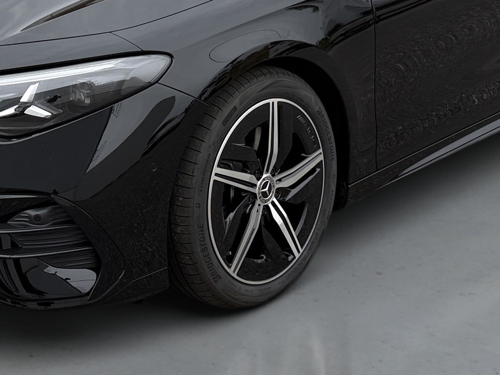 Mercedes-Benz CLA - 10