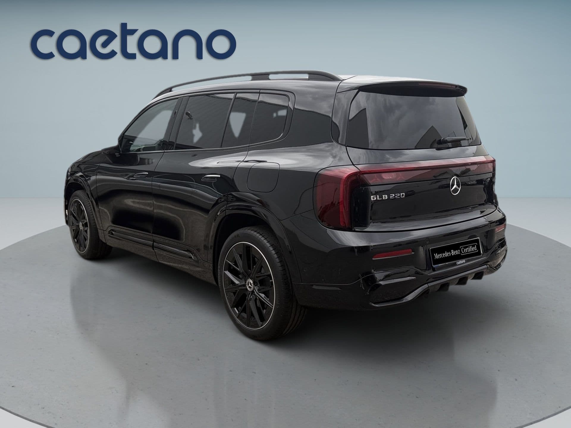 Mercedes-Benz GLB - 2