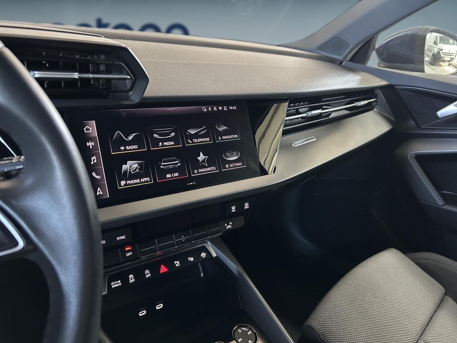 Audi A3 Sportback - 6
