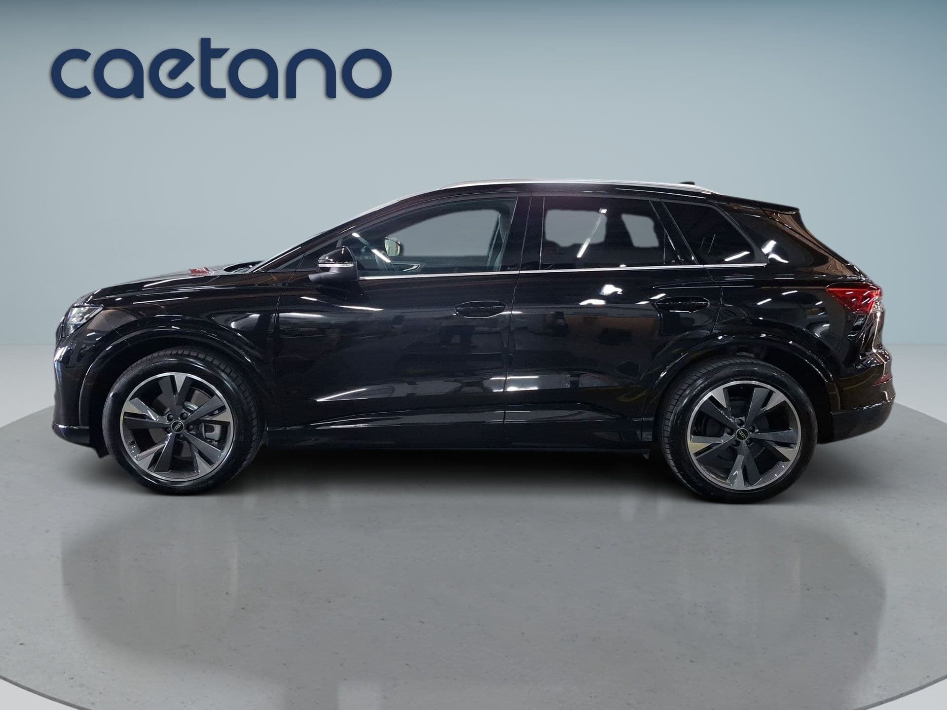 Audi Q4 Sportback e-tron - 6