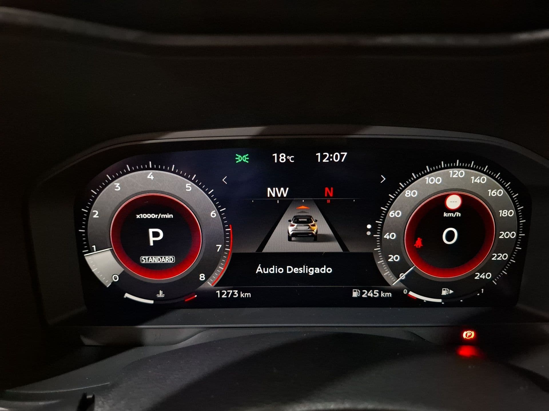 Nissan JUKE - 7