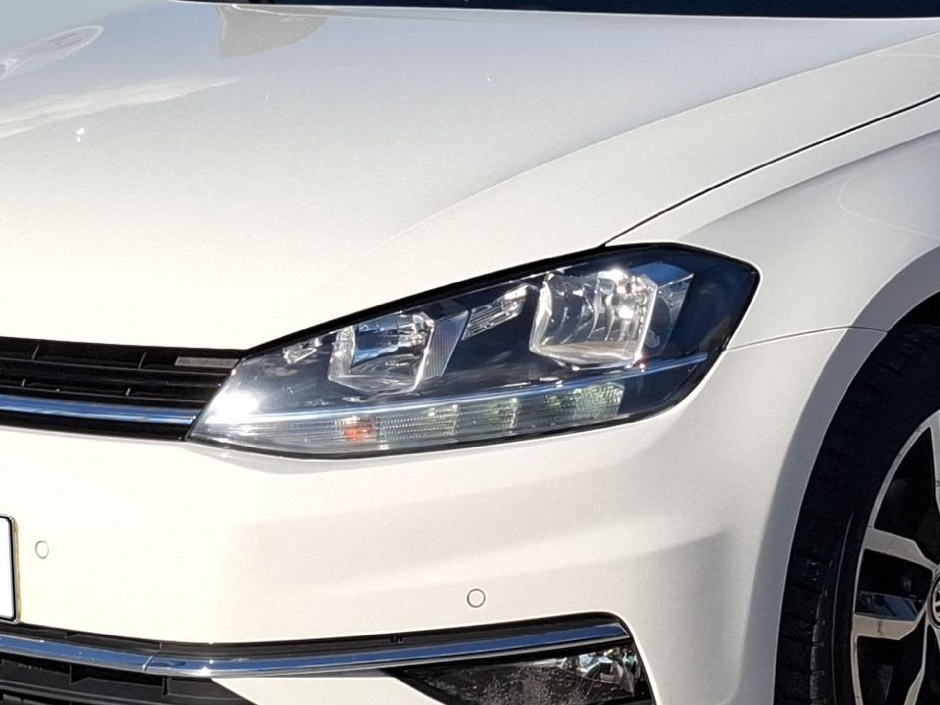 Volkswagen Golf - 5
