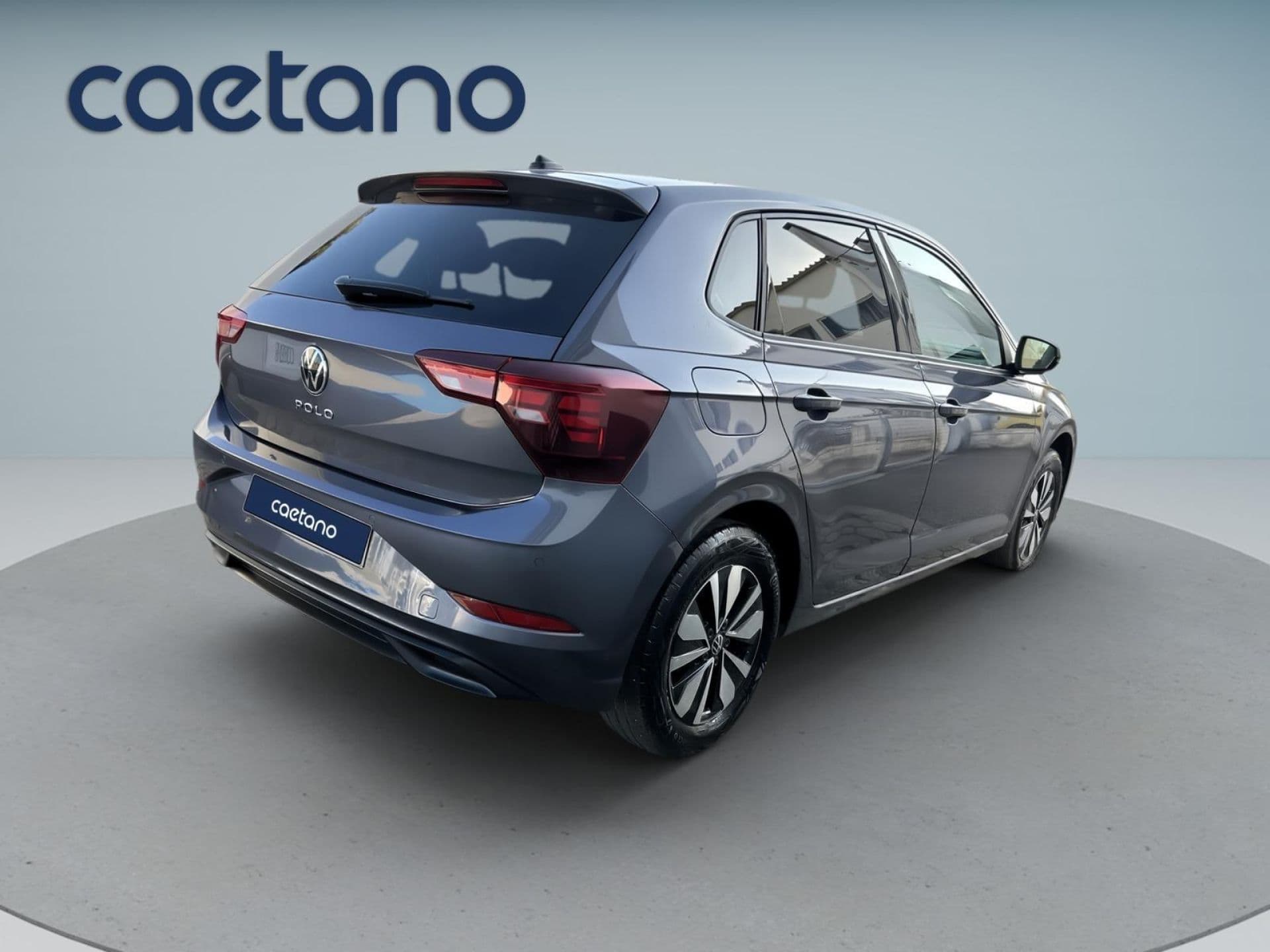 Volkswagen Polo - 4