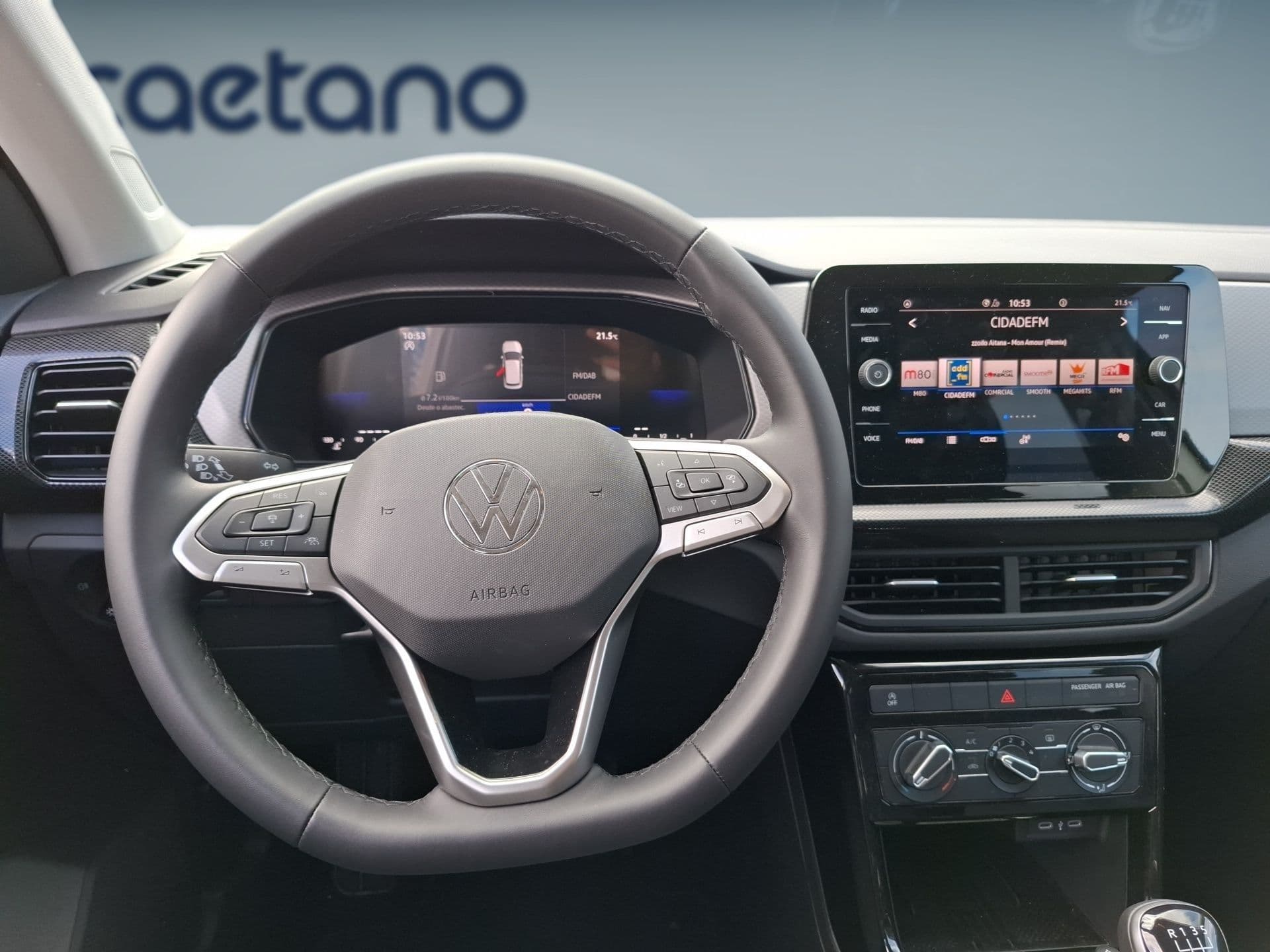 Volkswagen T-Cross - 2