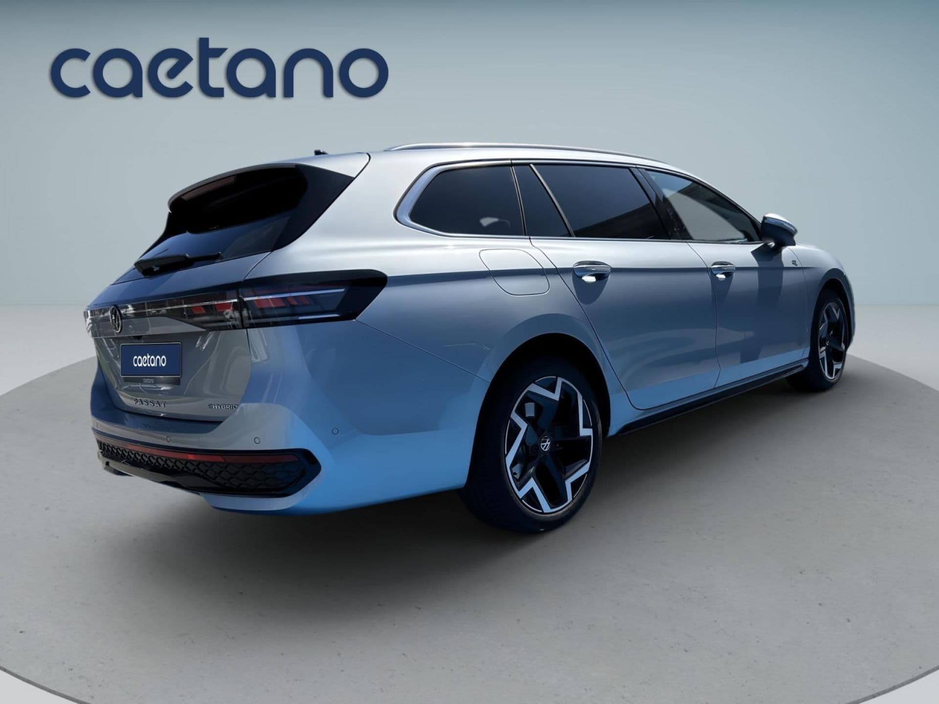 Volkswagen Passat - 3