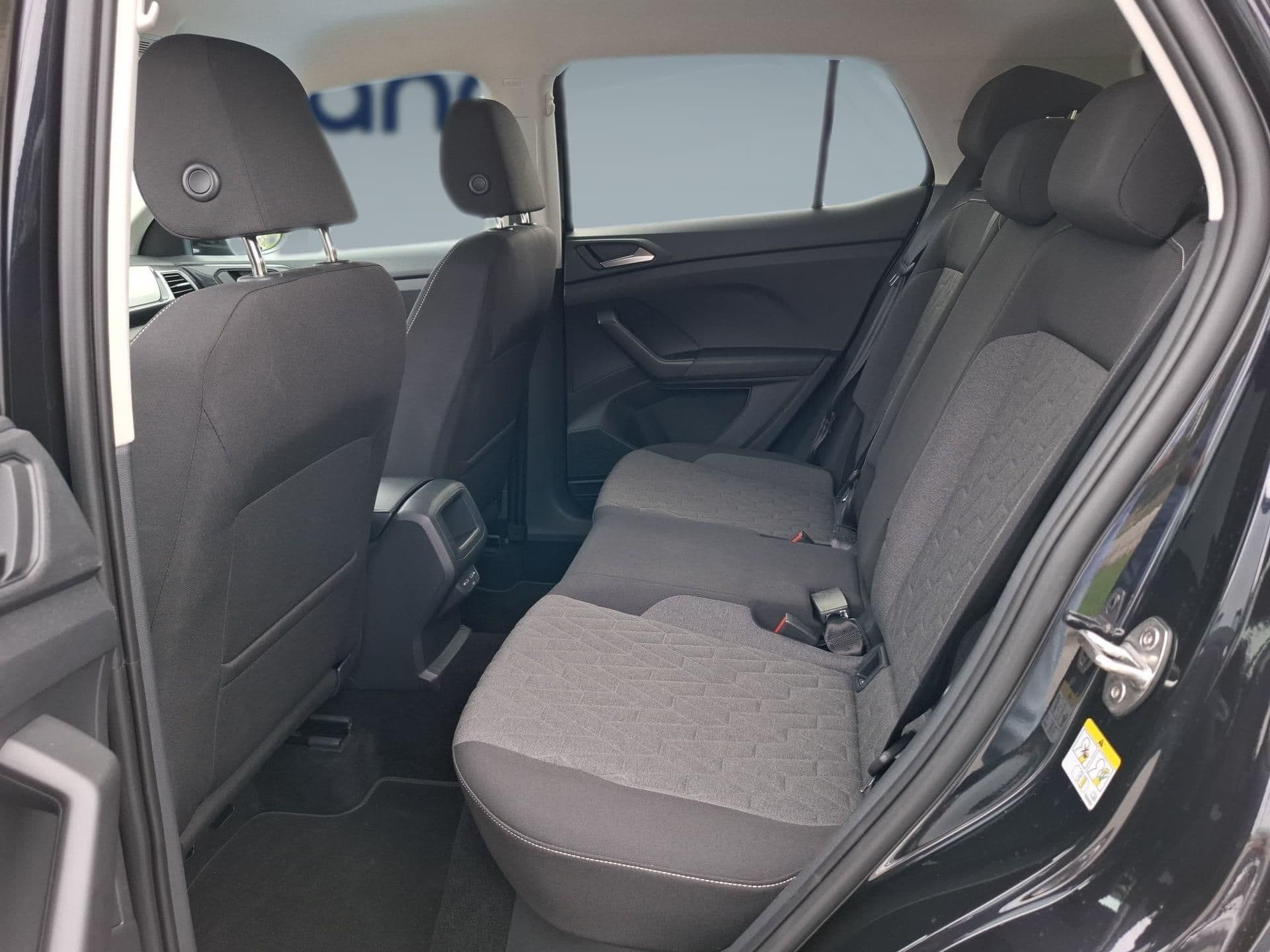 Volkswagen T-Cross - 4