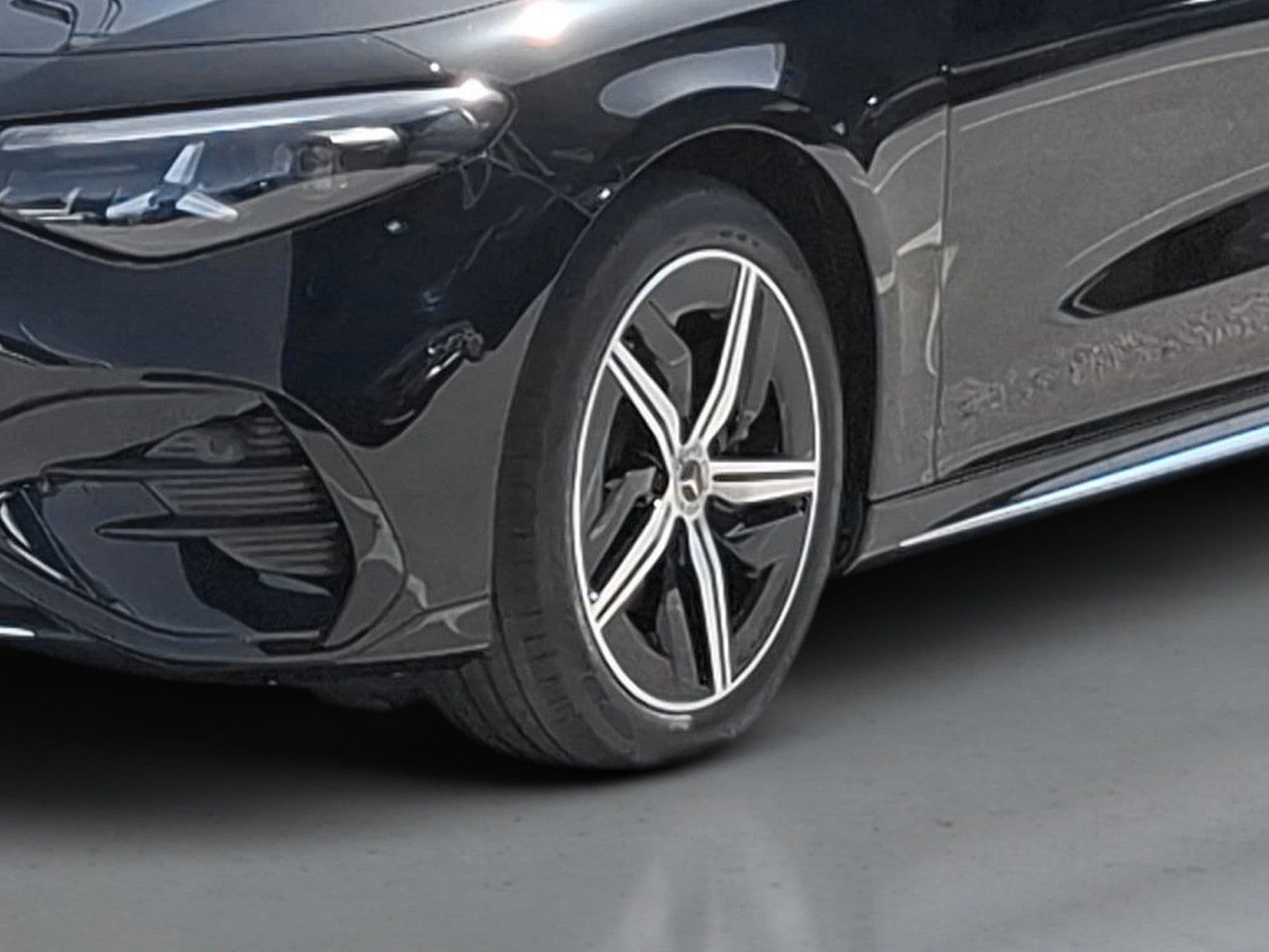 Mercedes-Benz CLA - 5