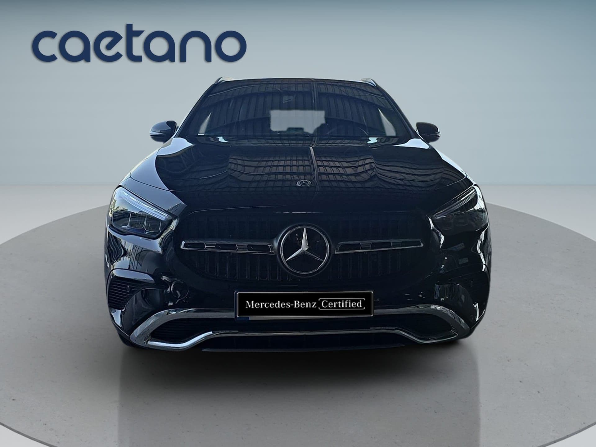 Mercedes-Benz GLA - 5